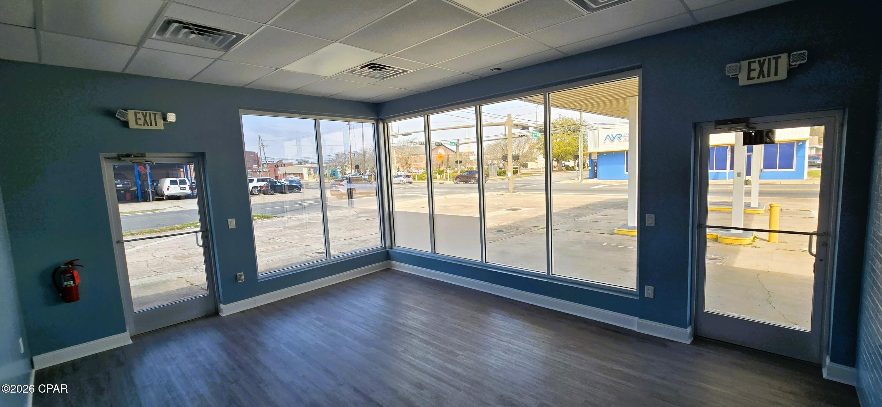 Image 4 For 200 6th Street