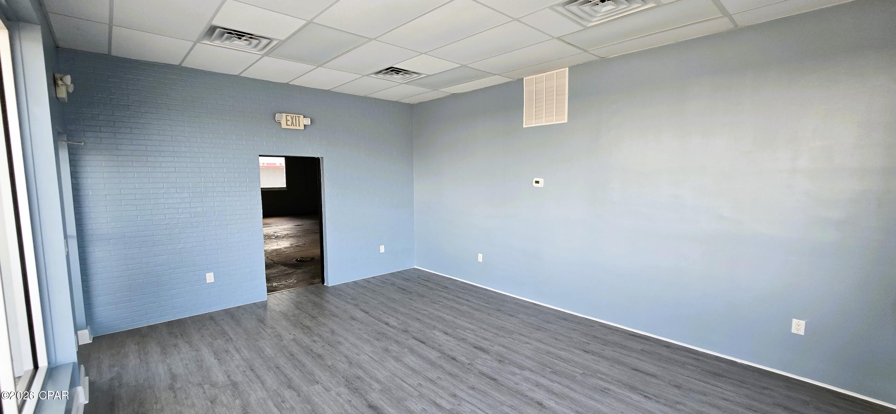 Image 6 For 200 6th Street