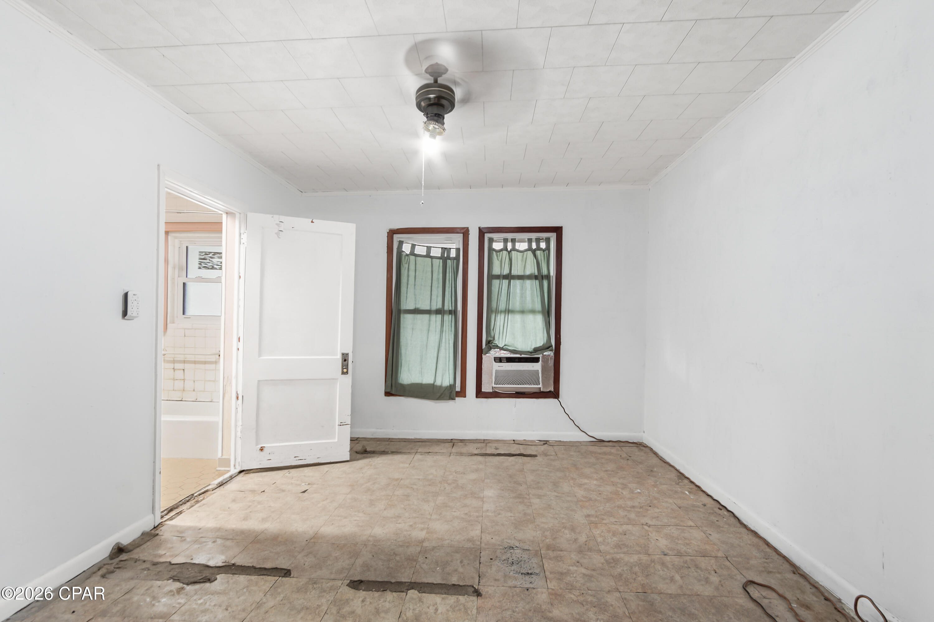 Image 11 For 606 4th Court