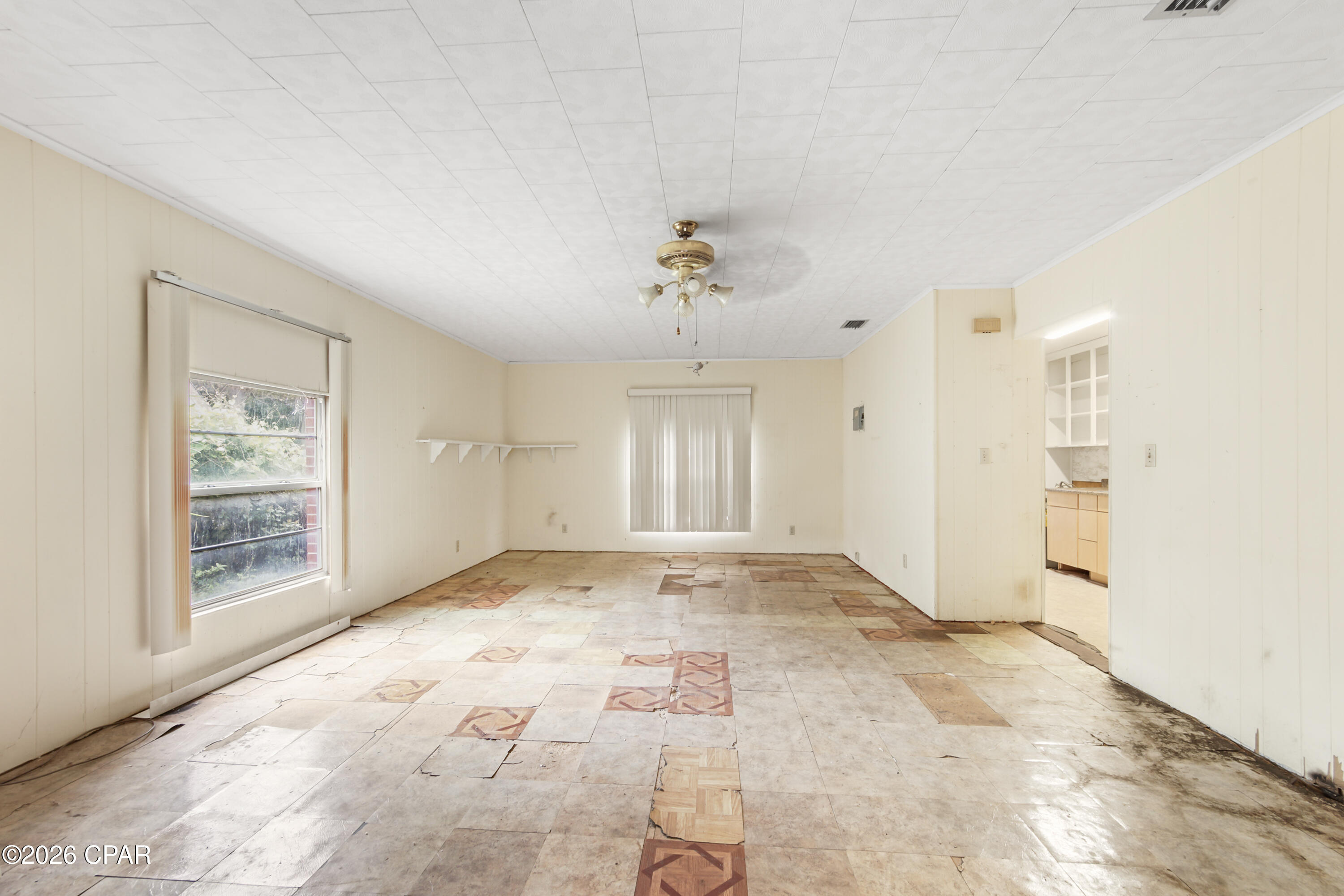 Image 8 For 606 4th Court