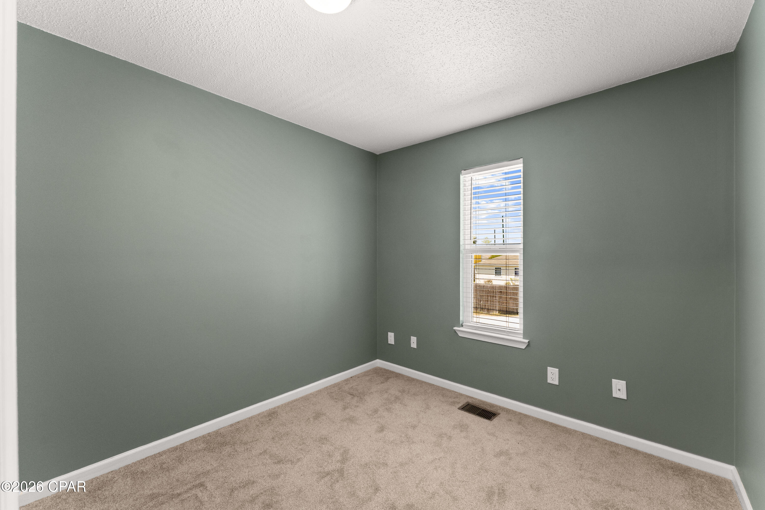 Image 27 For 601 Berthe Avenue