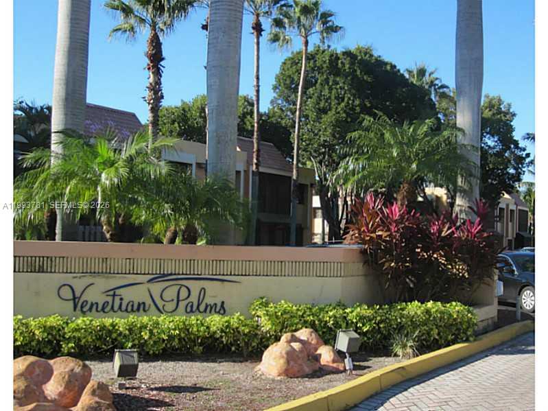 Venetian Palms Condo
