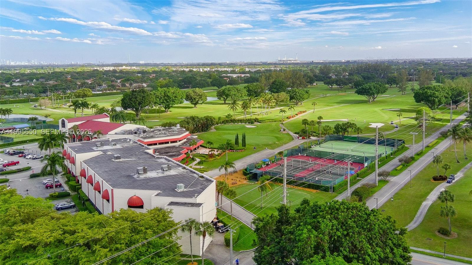 Homes for sale in Pembroke Pines, FL | 9820 S Hollybrook Lake Dr #106, Pembroke Pines, FL 33025 | MLS# A11995650