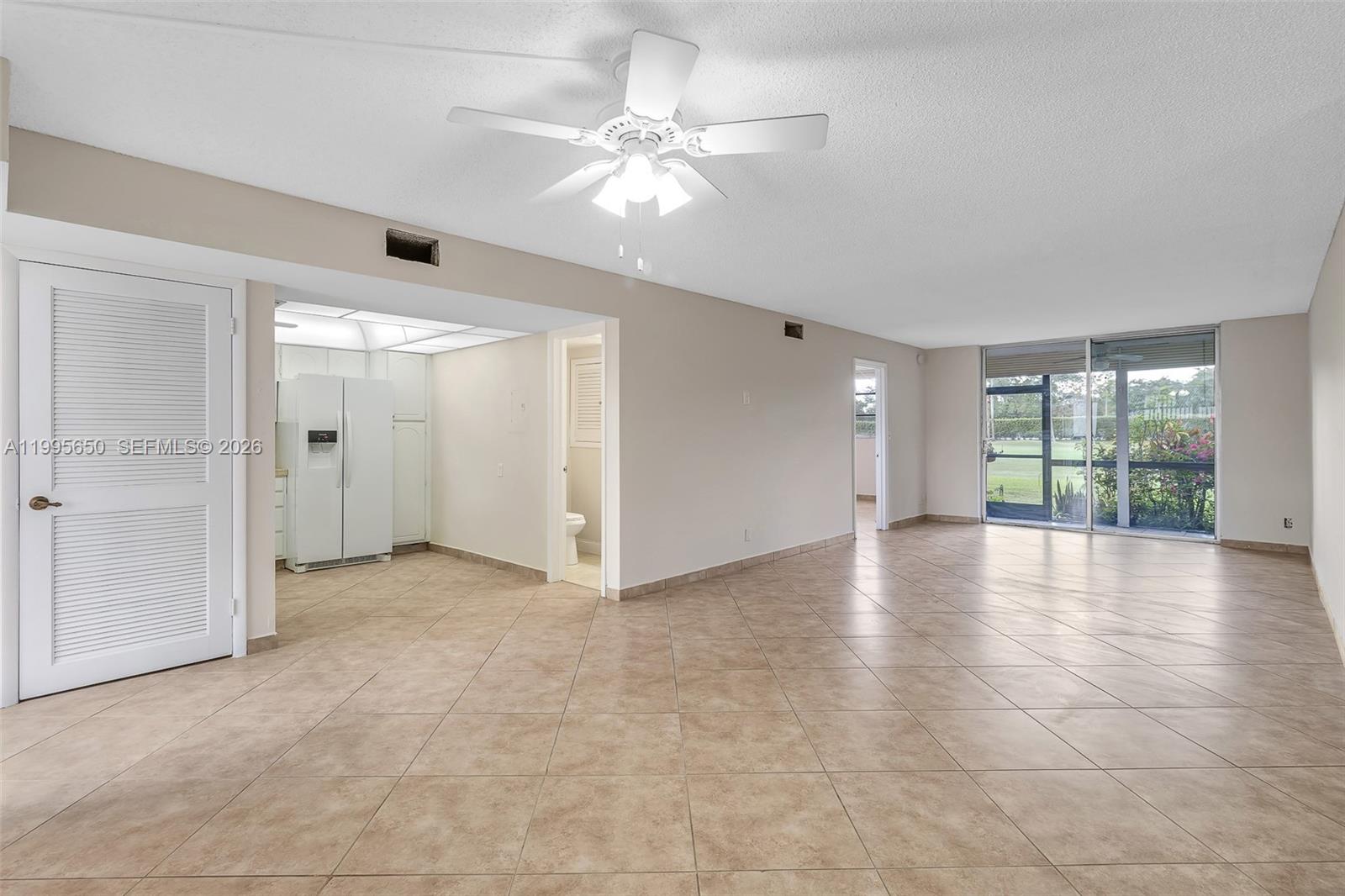 Homes for sale in Pembroke Pines, FL | 9820 S Hollybrook Lake Dr #106, Pembroke Pines, FL 33025 | MLS# A11995650