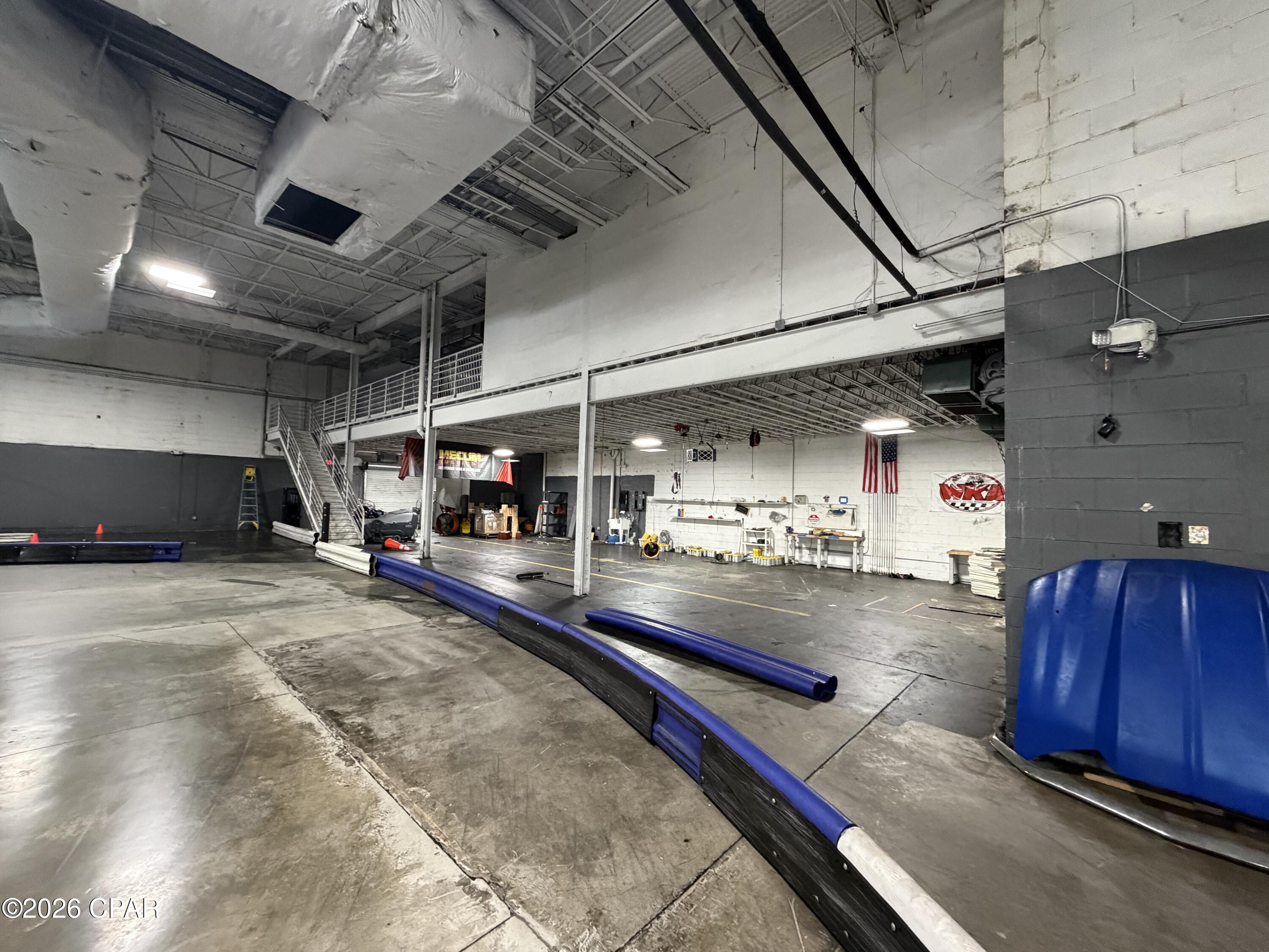 Image 16 For 7099 U.s. 98