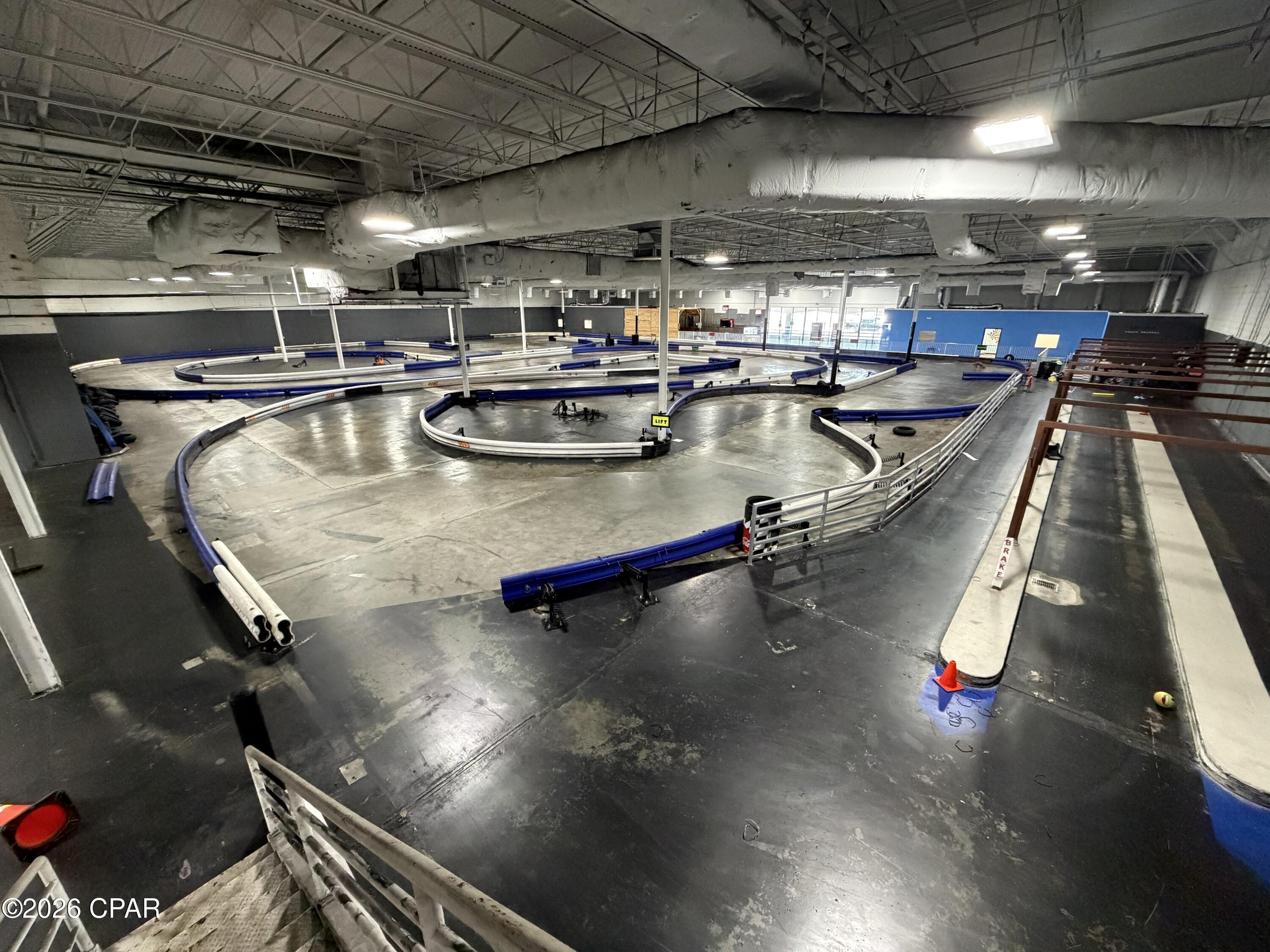 Image 18 For 7099 U.s. 98