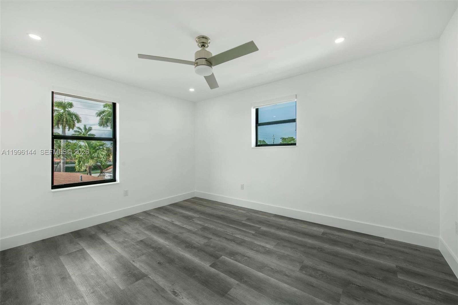 Property photo # 4