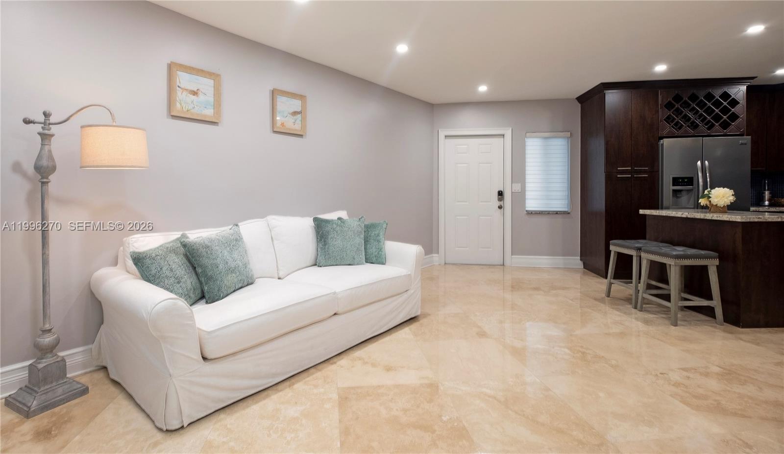 Sky Lake Gardens No 2 Con