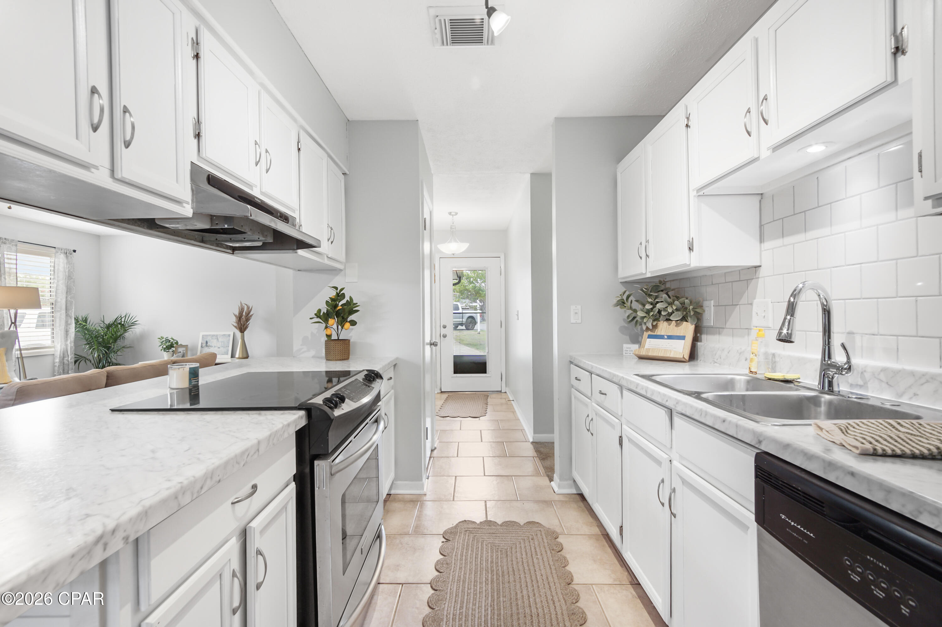 Image 6 For 824 Jeremy Lane