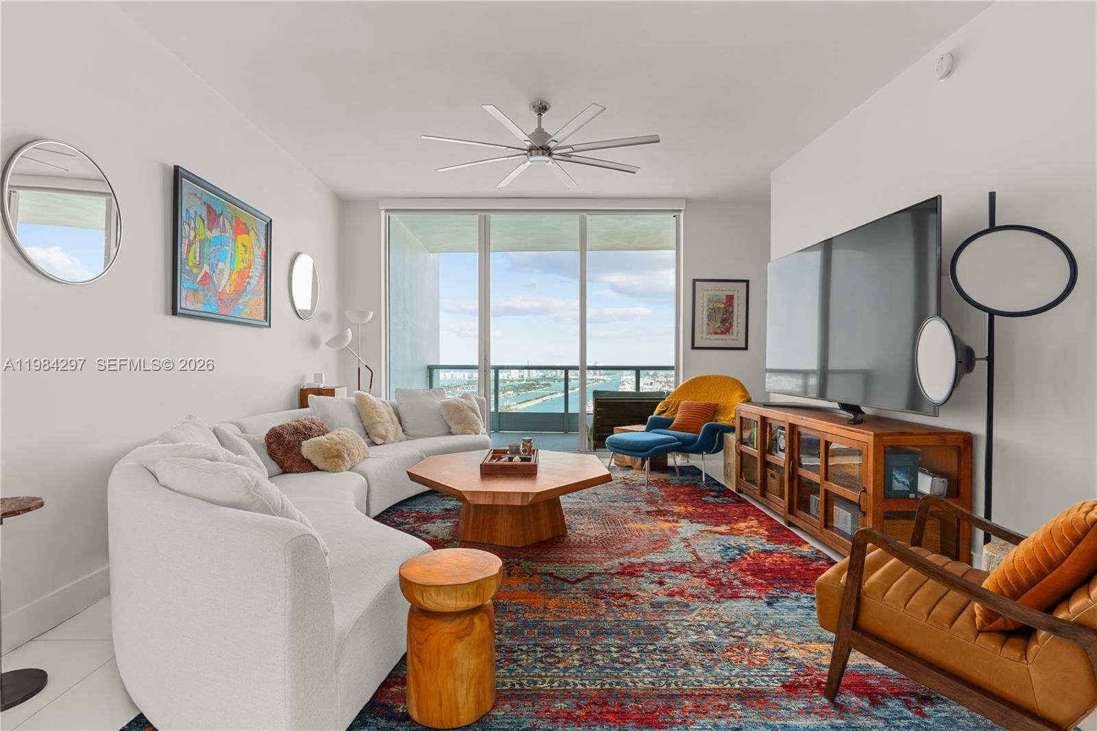 900 Biscayne Bay Condo