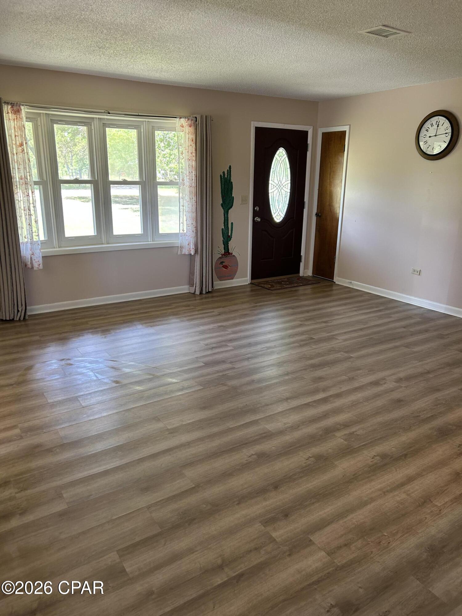 Image 5 For 1971 Lewis Lane