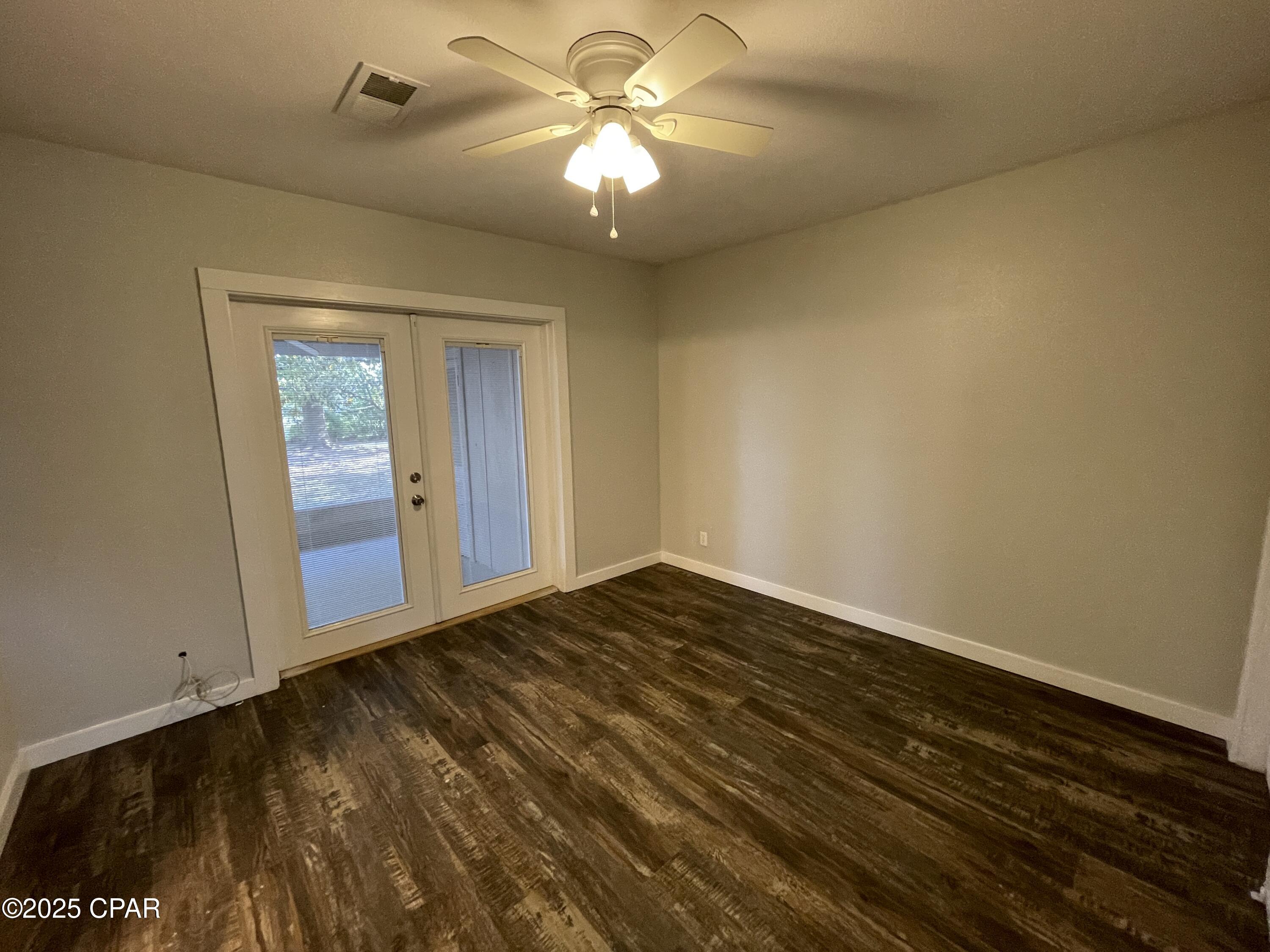 Image 16 For 1001 Oxford Drive