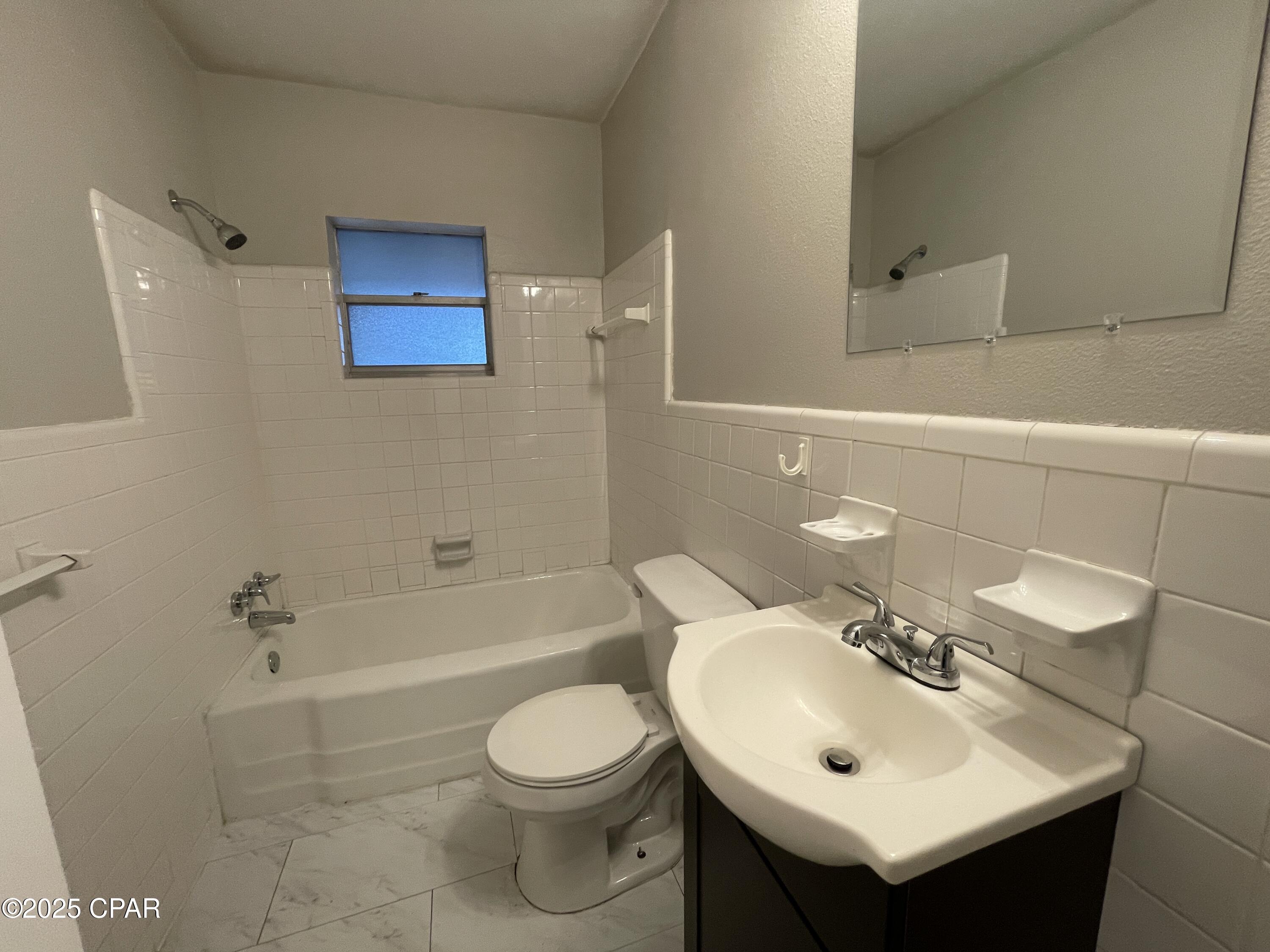 Image 22 For 1001 Oxford Drive