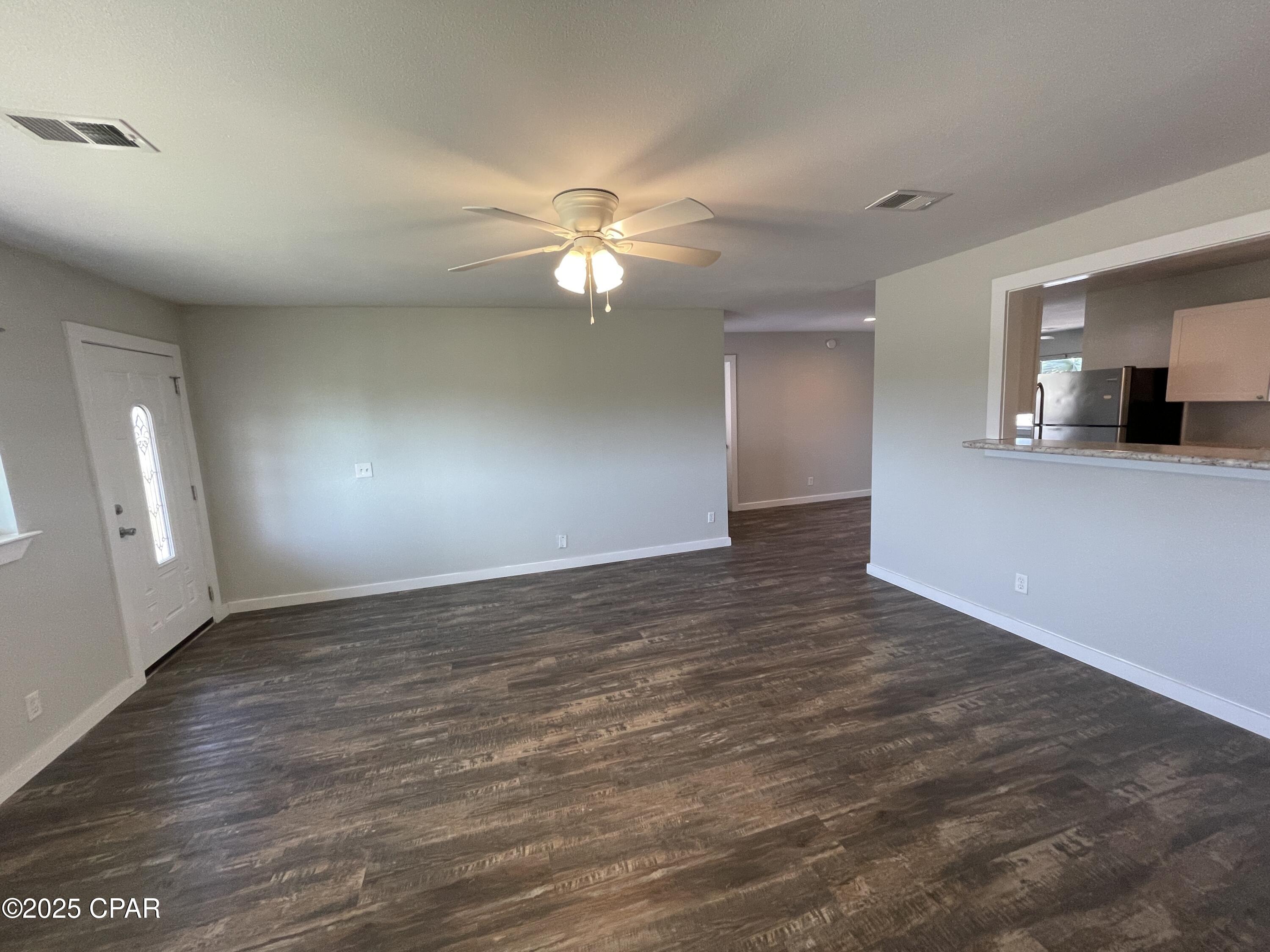 Image 6 For 1001 Oxford Drive