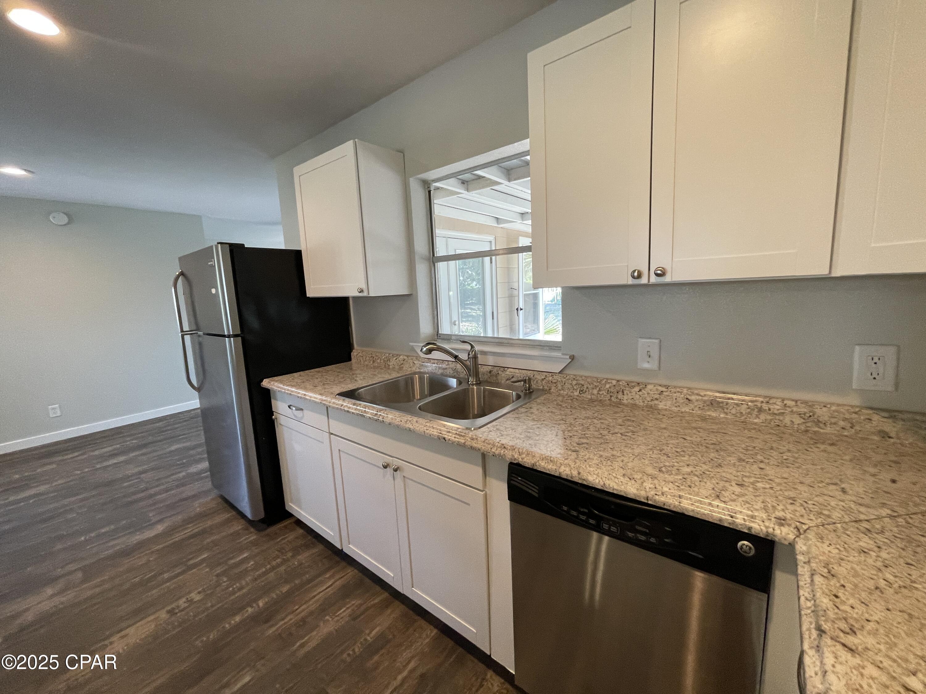 Image 9 For 1001 Oxford Drive