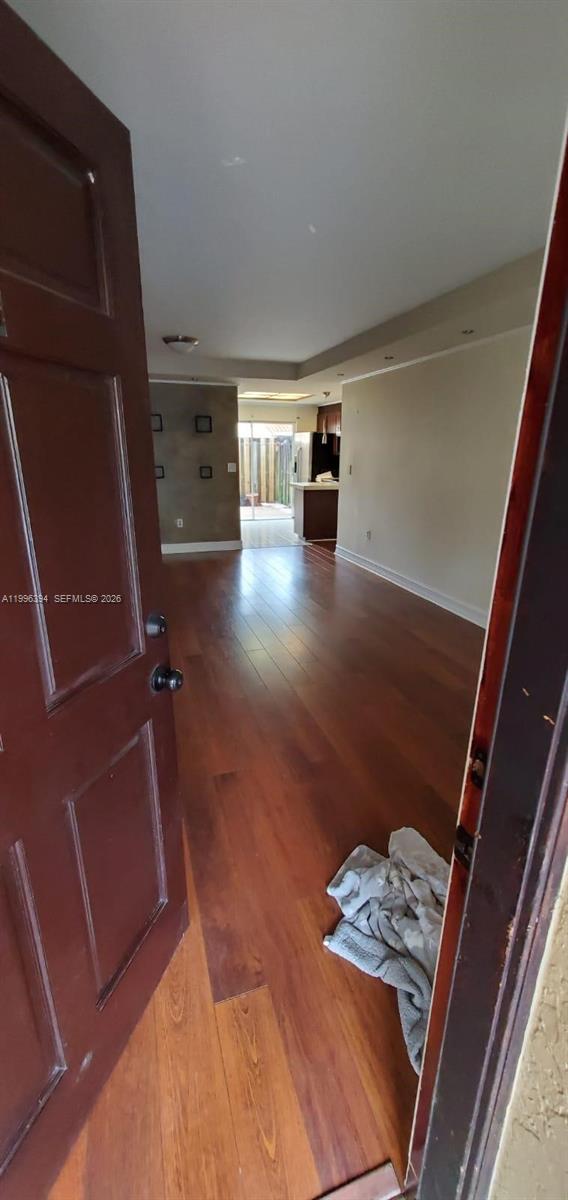 Lago Del Rey Condo