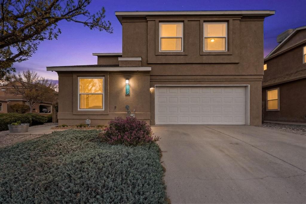Beautiful home located in Signal Point in the NE Heights. Home is featured on corner lot and is a one of the few detached units in the community. Spacious living area with a gas fireplace. Updated tile flooring in the kitchen area and solid surface counter tops. Primary suite features a walk in closet. 2 additional spacious bedrooms as well. Oversized laundry room is plus. Roof updated in 2020, windows updated in 2021, furnace and water heater upgraded in 2024.