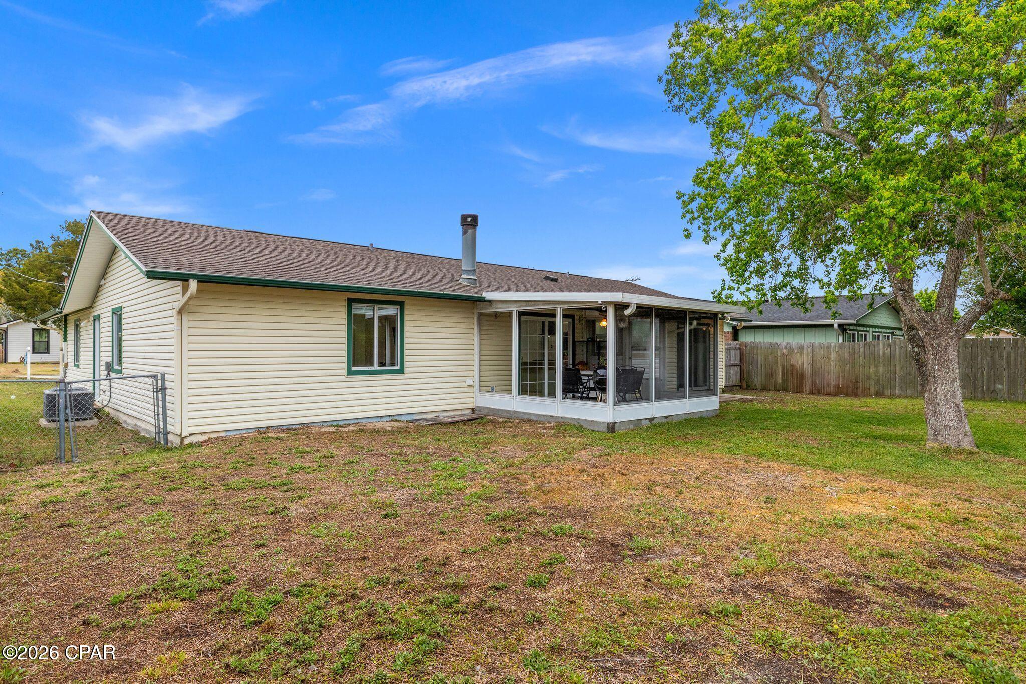 Image 26 For 140 Manistee Drive