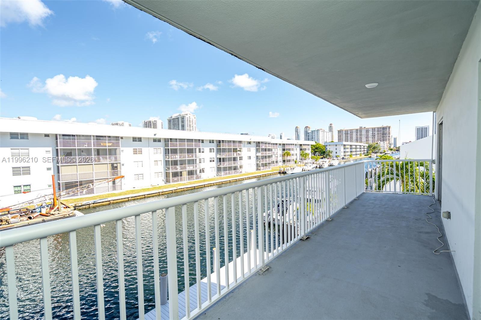 Sunshores Condo
