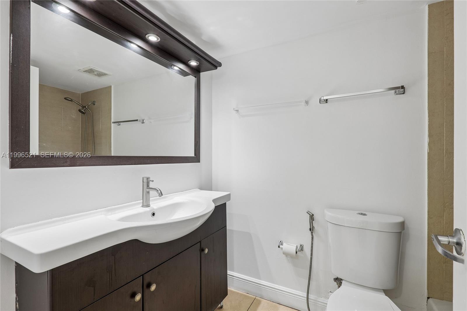 Bonus room and amenities at 4137 Stirling Rd - Condo in Dania Beach