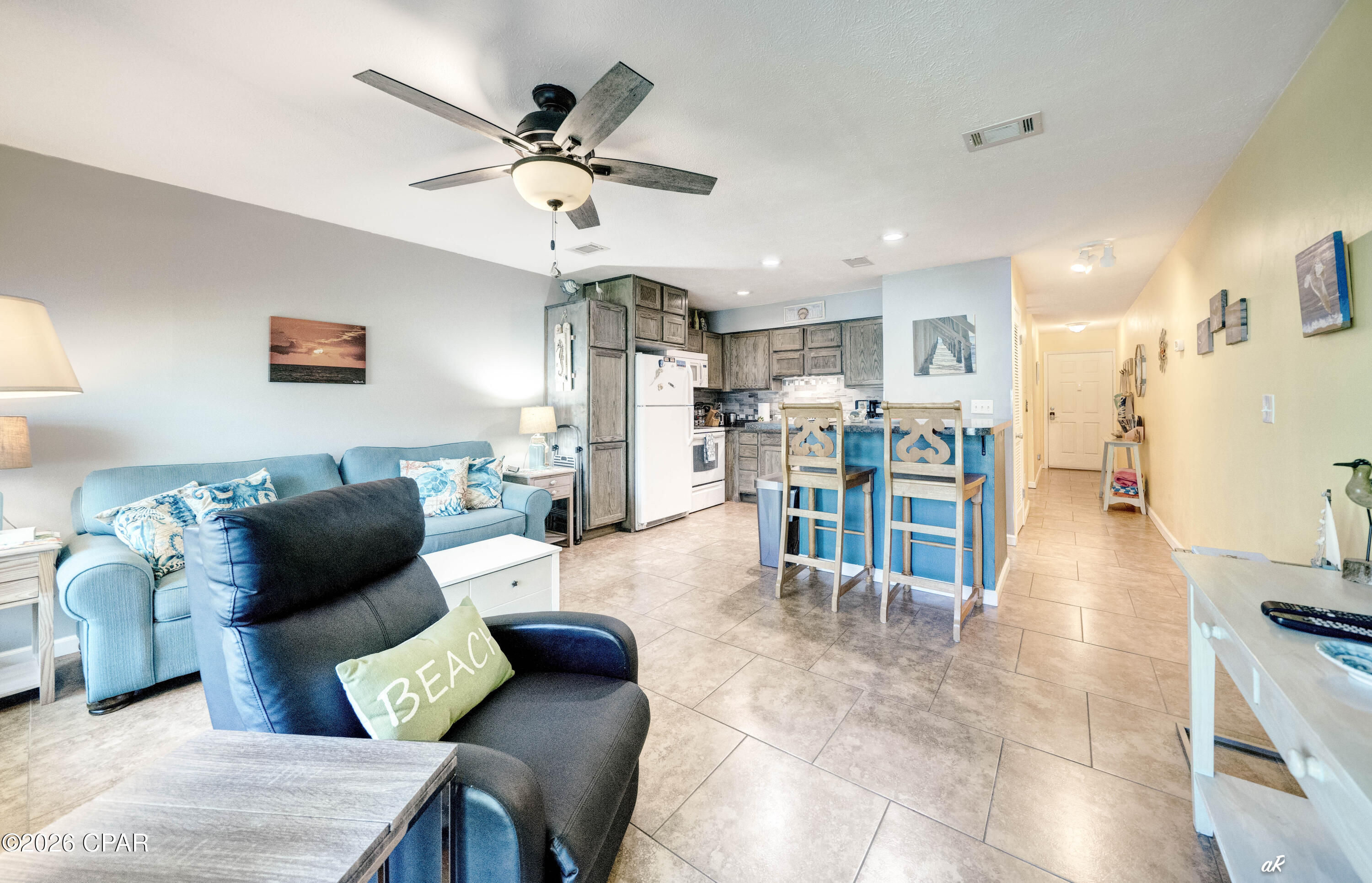 Image 4 For 6205 Thomas Drive 2f