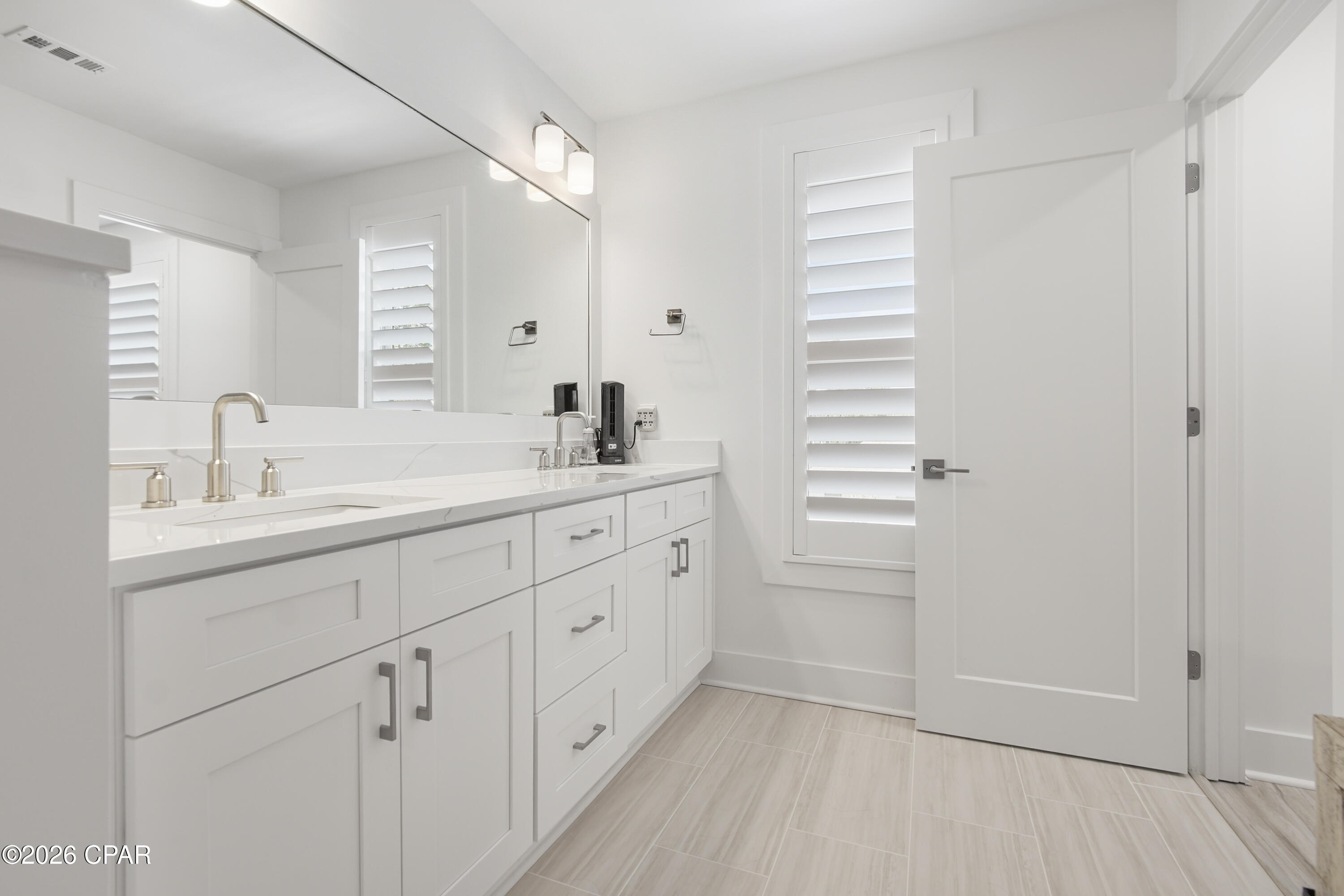 Image 28 For 99 Blue Eden Loop