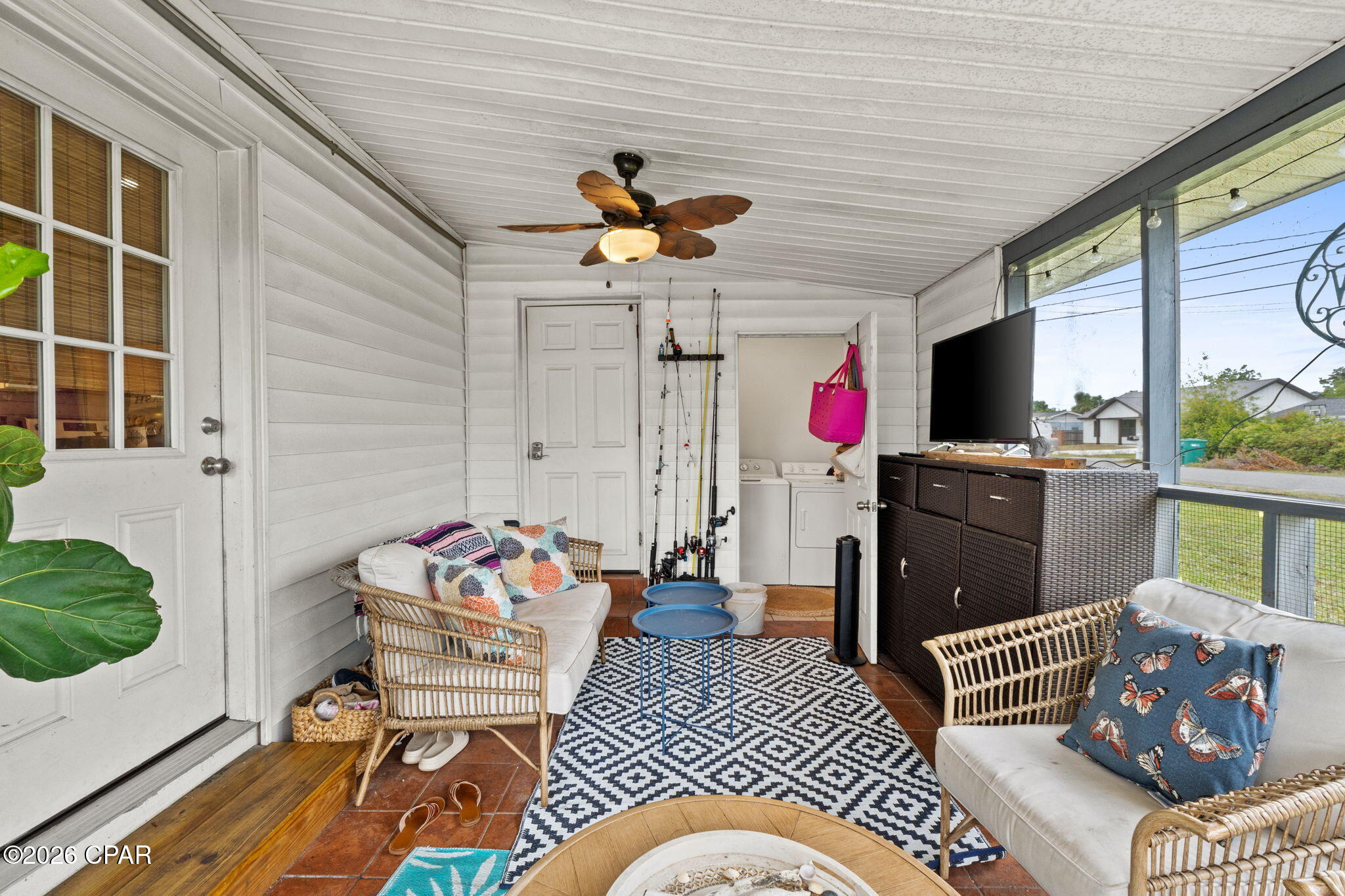 Image 14 For 2315 Michigan Avenue