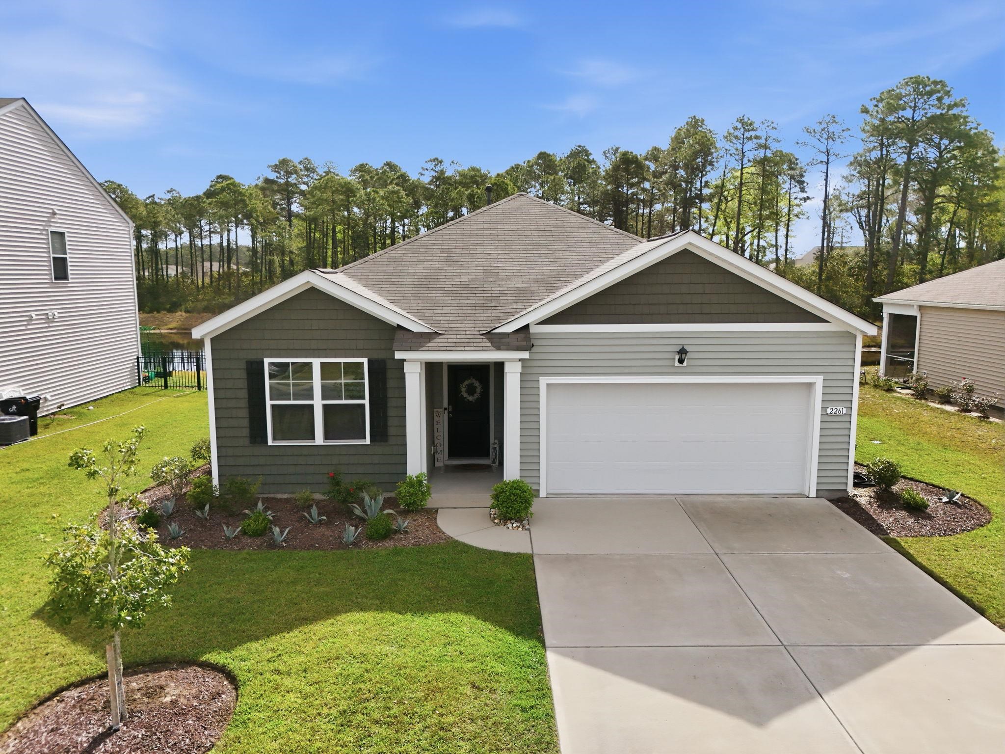 2261 Blackthorn Dr. Conway, SC 29526