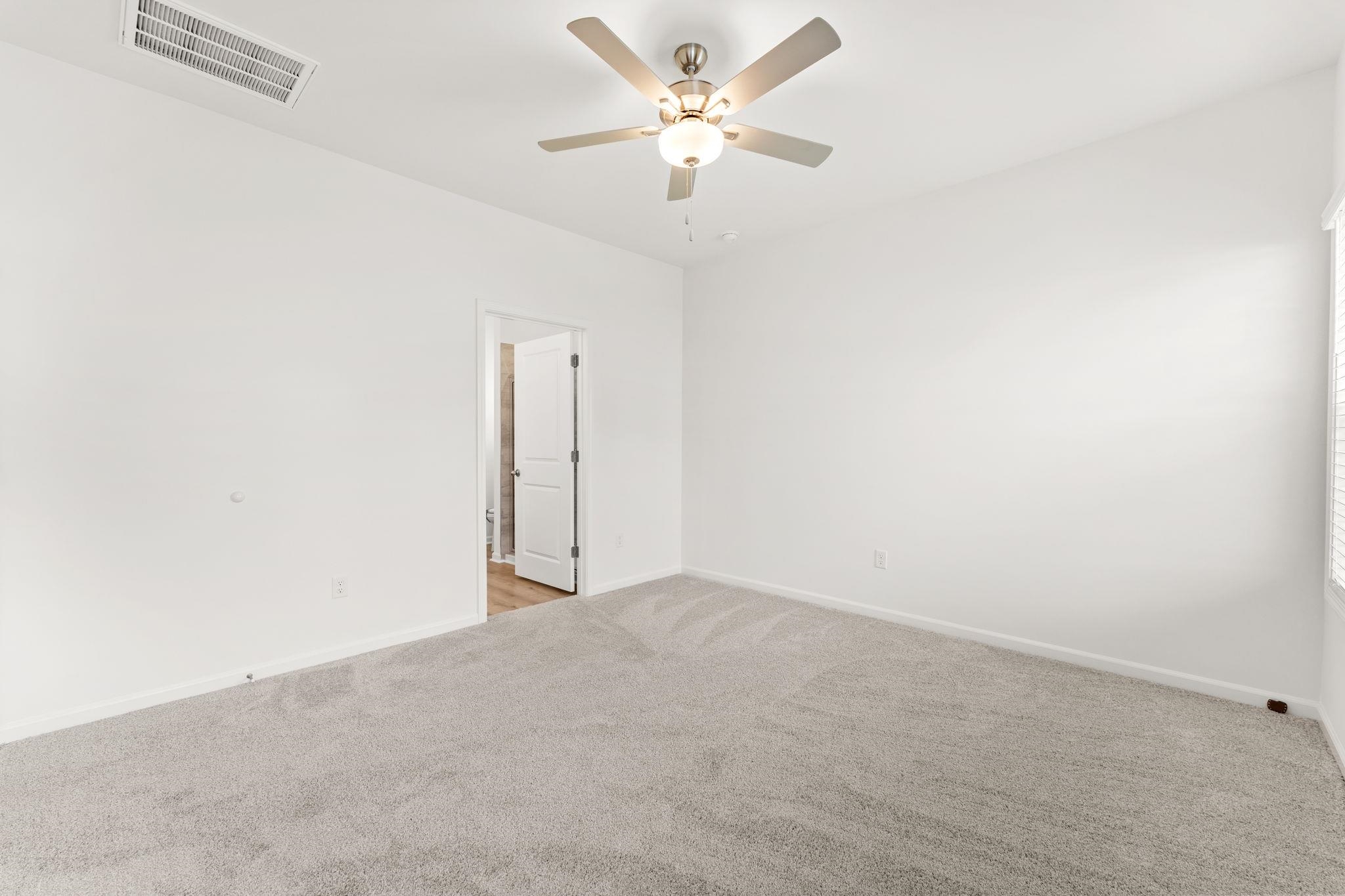 2609064 | Photo 28