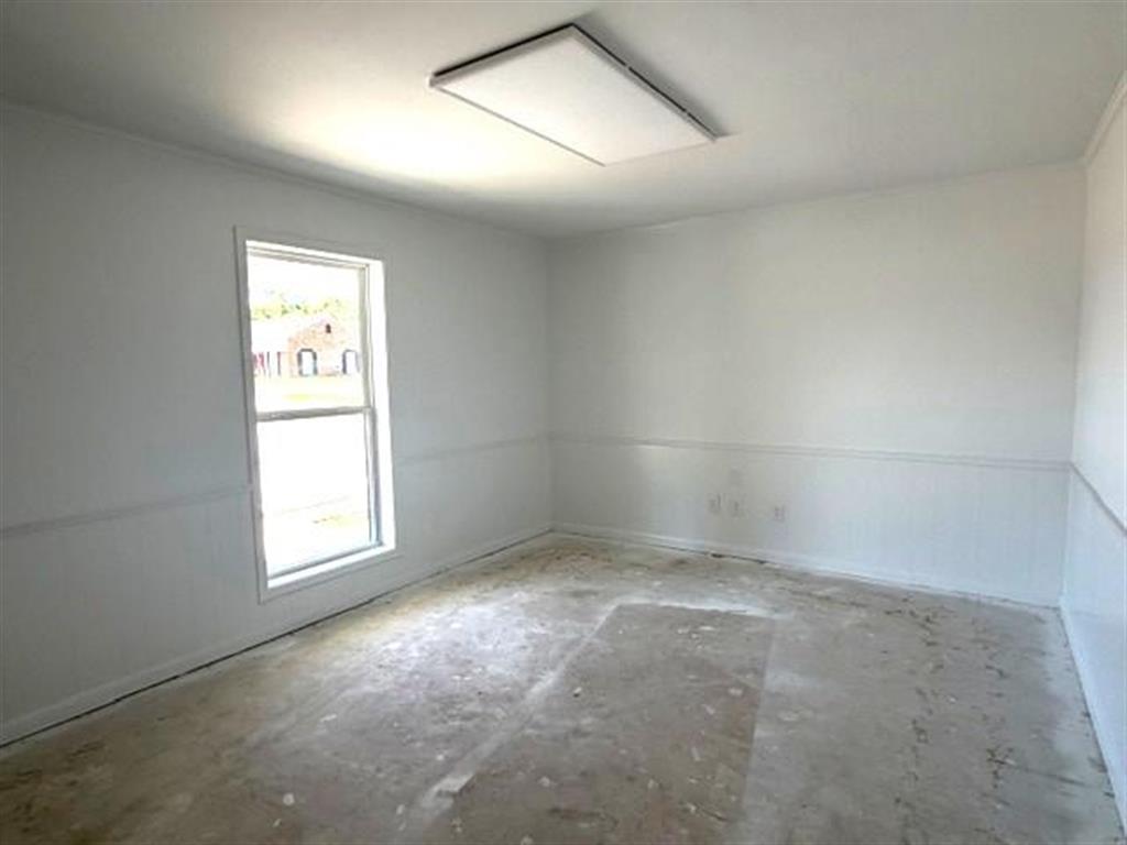 108 Executive Drive — photo 5