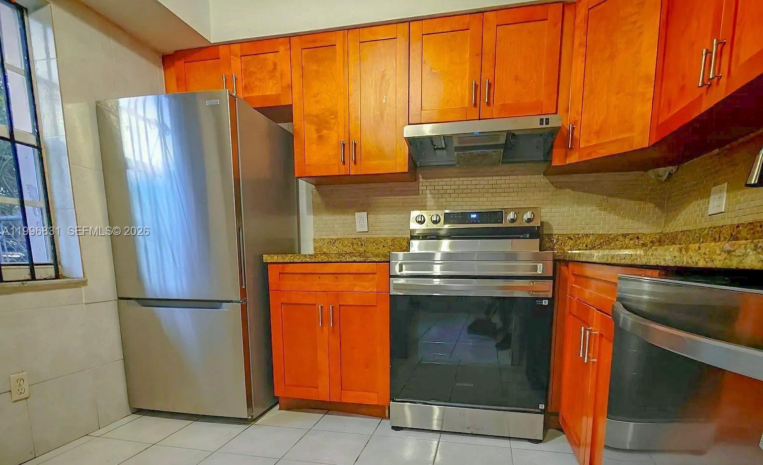 Property photo # 0
