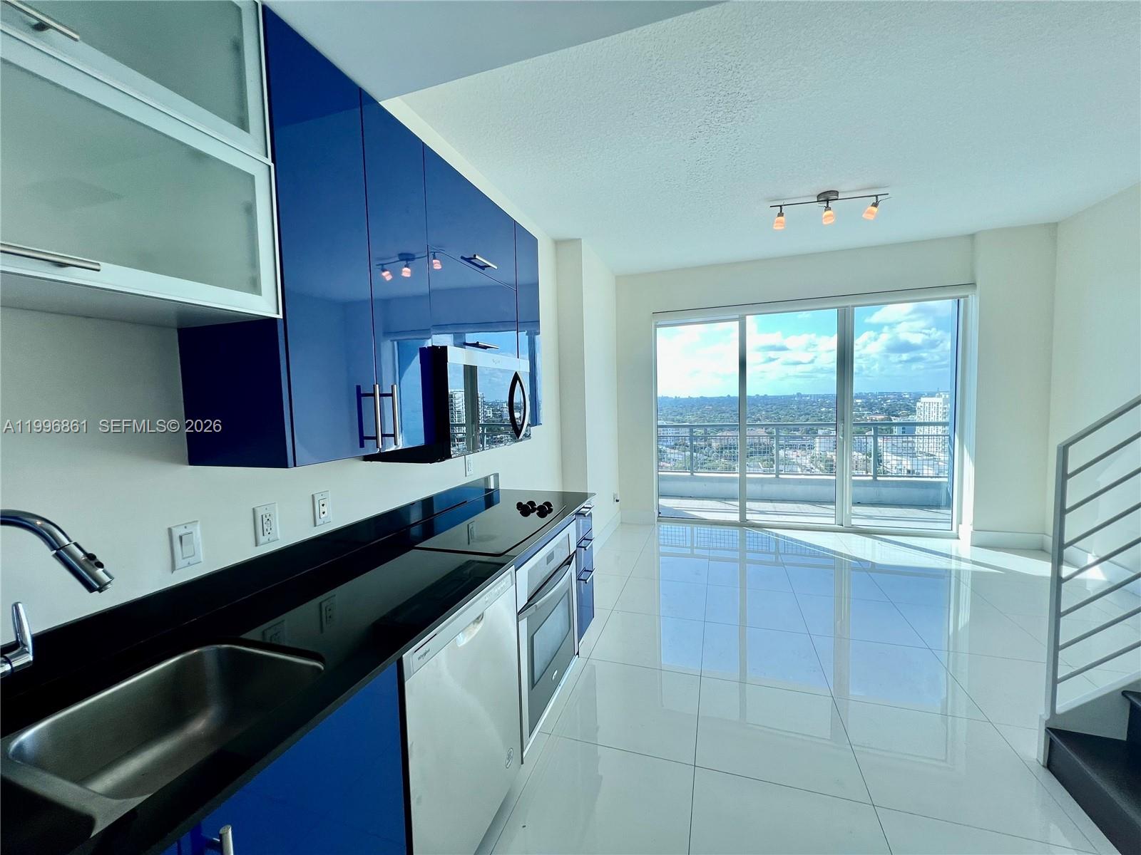 Infinity At Brickell Cond