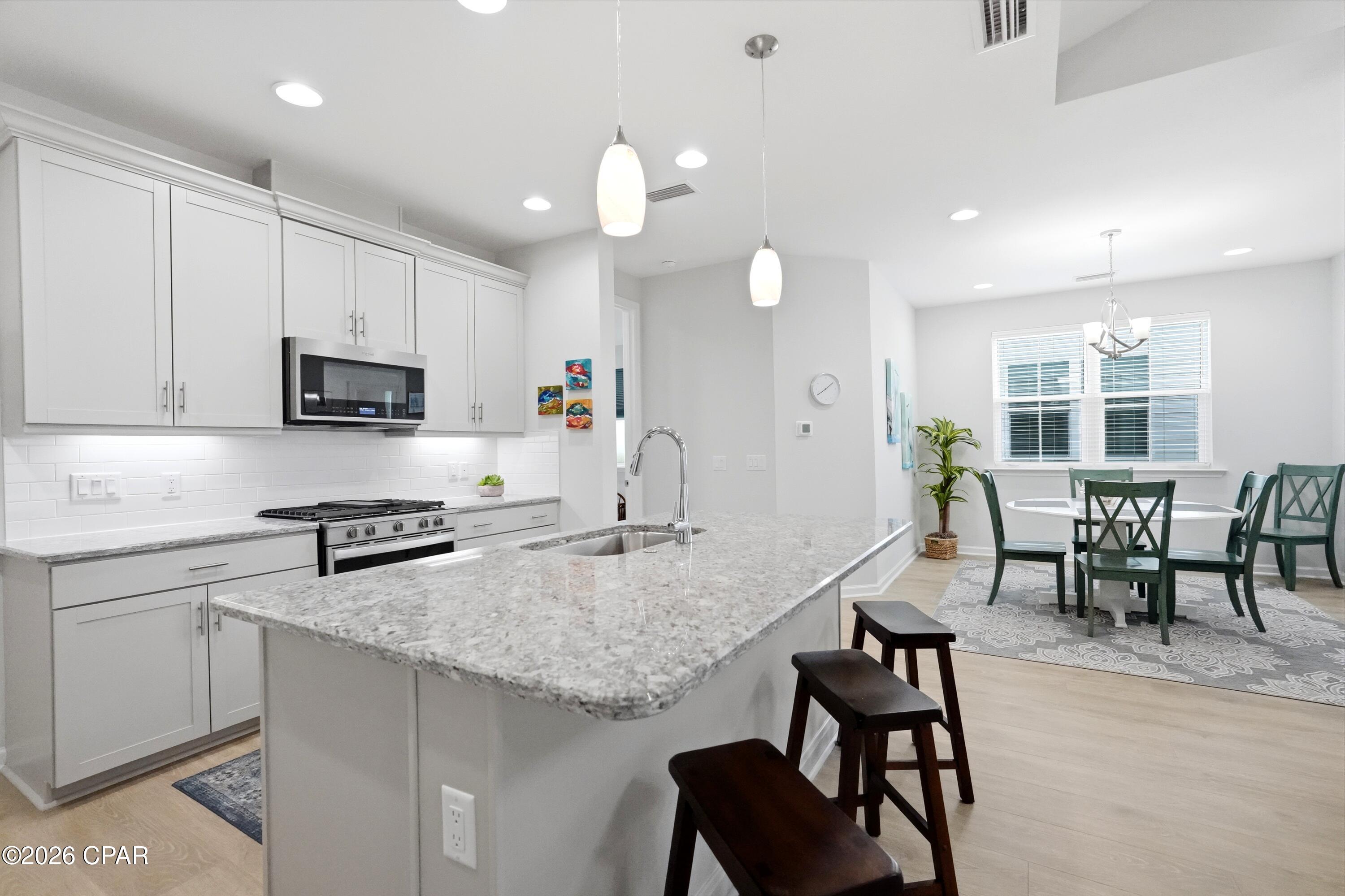 Image 18 For 8463 Landshark Boulevard