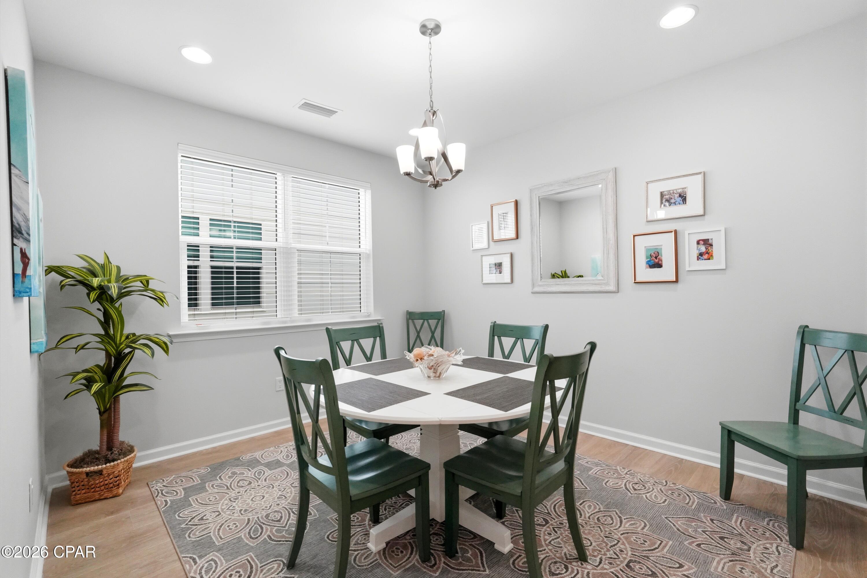 Image 21 For 8463 Landshark Boulevard