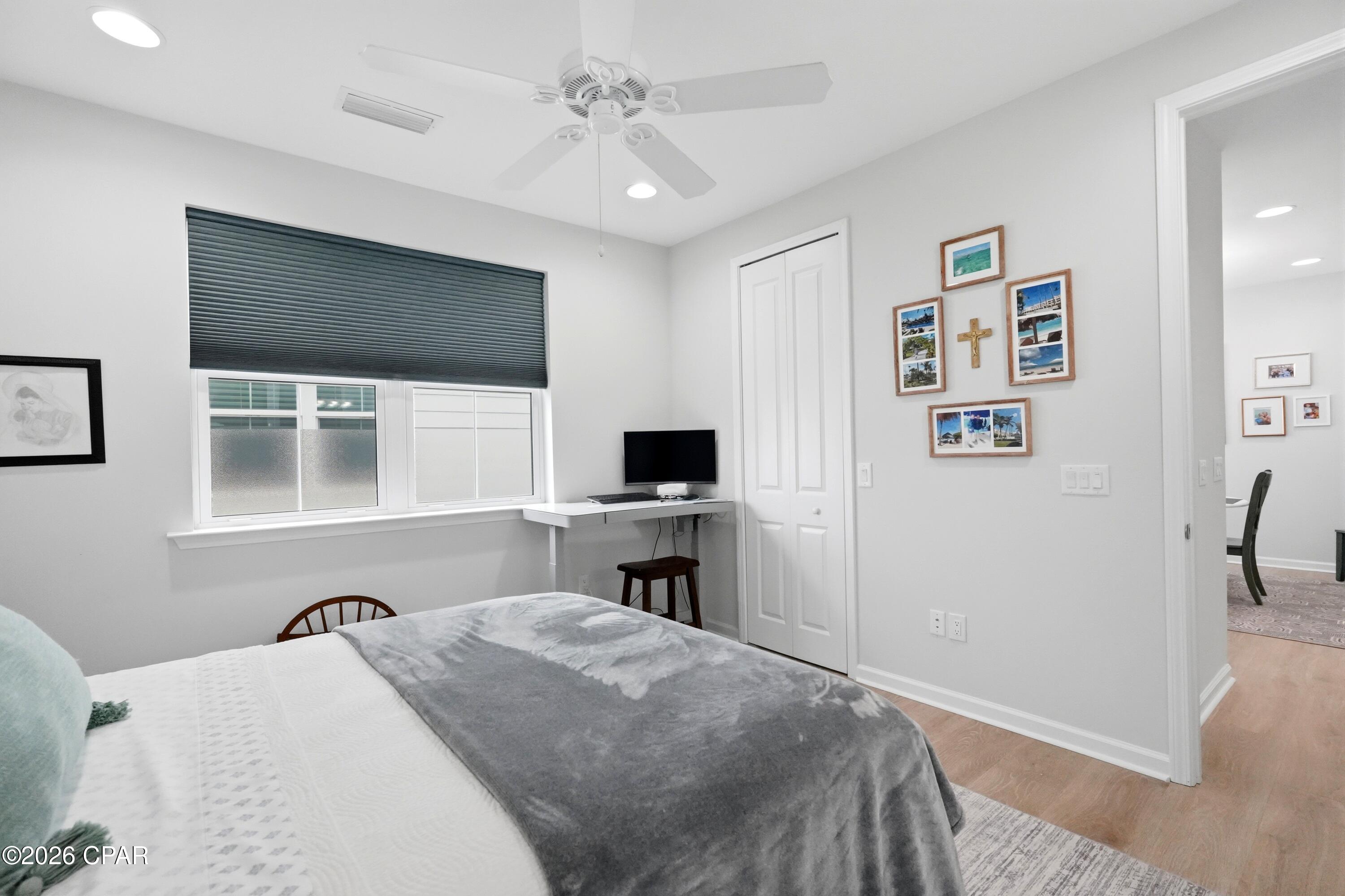 Image 26 For 8463 Landshark Boulevard