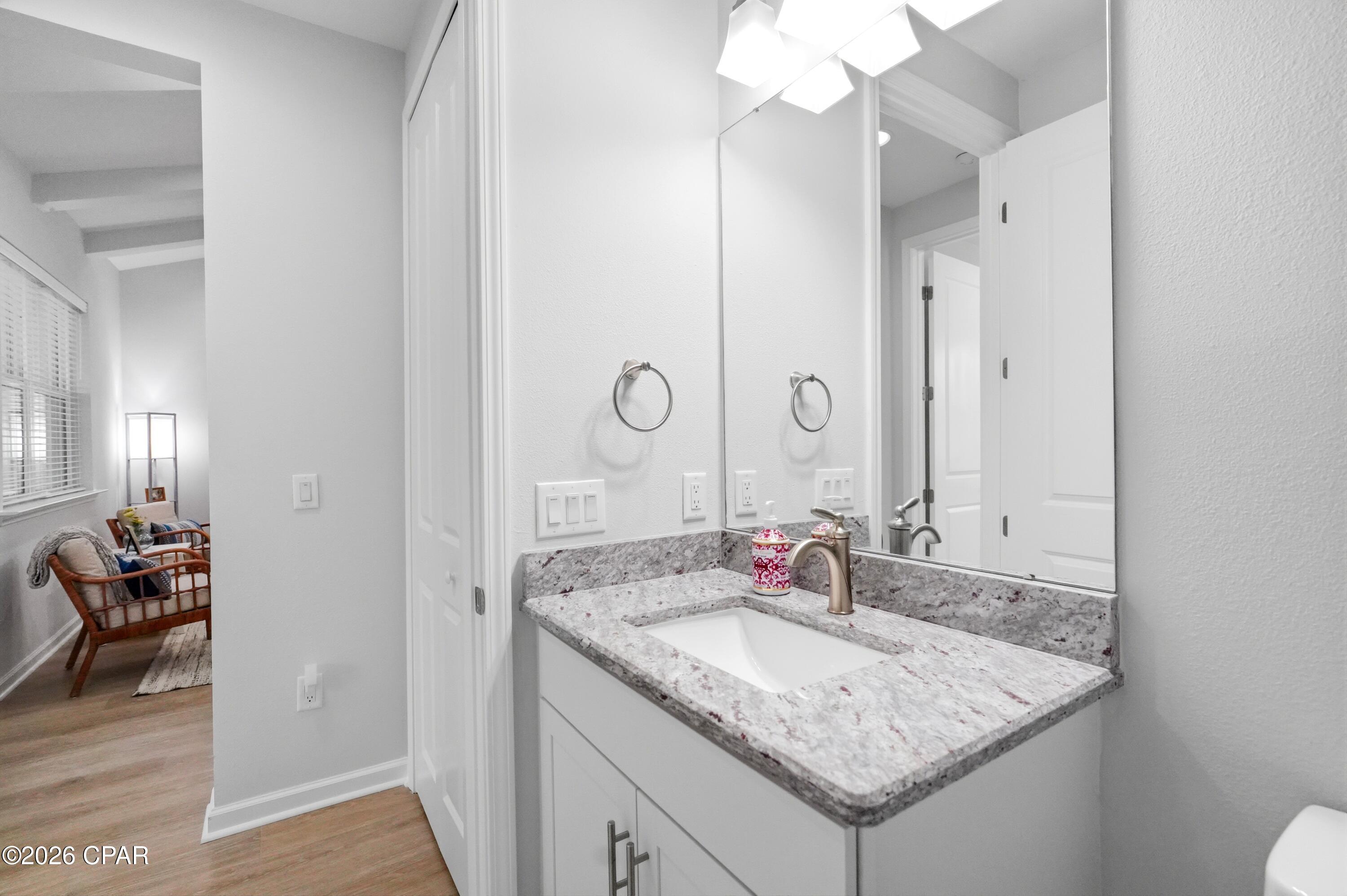 Image 36 For 8463 Landshark Boulevard