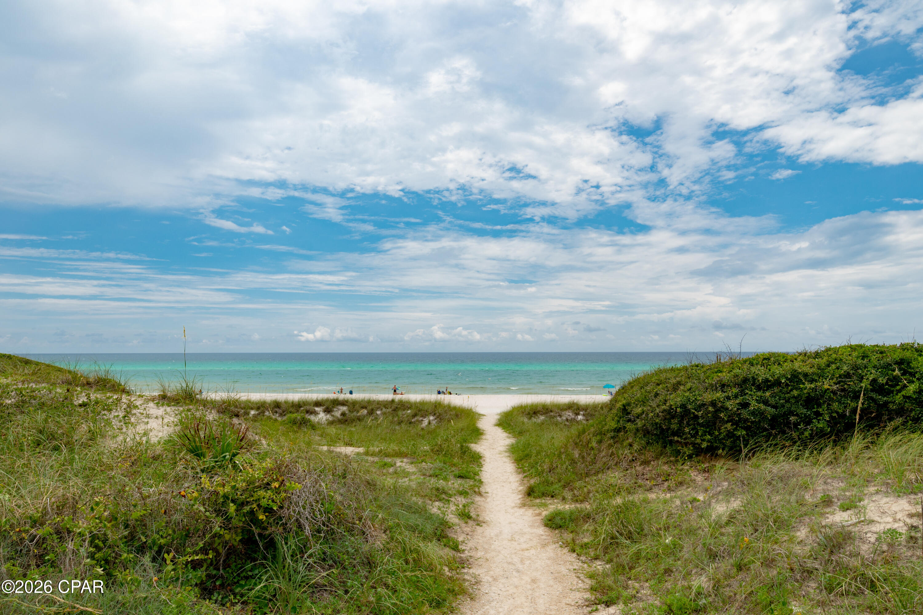 Image 3 For 321 El Reposo Place