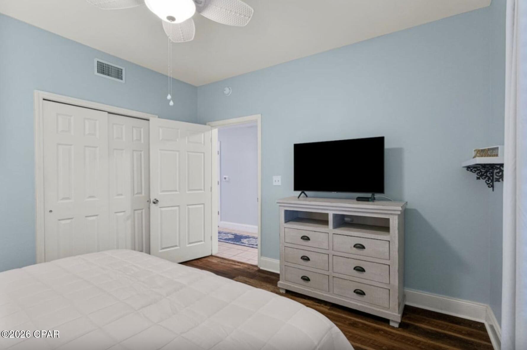 Image 19 For 9902 Thomas Drive 1734