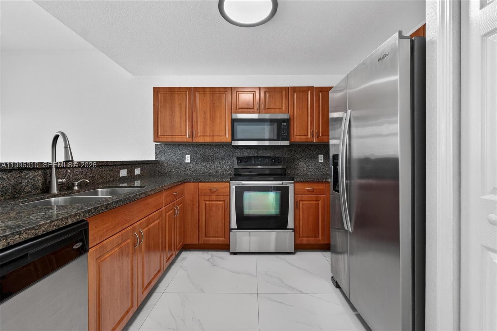 Property photo # 4