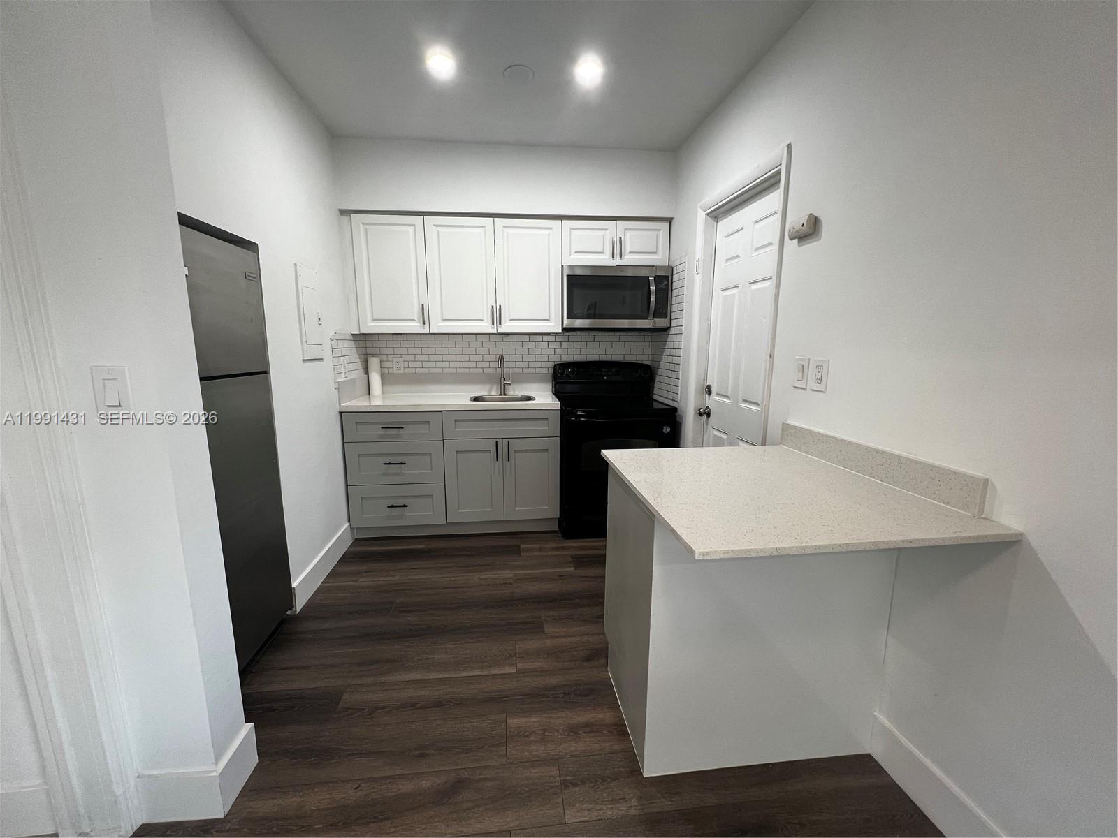 Property photo # 5