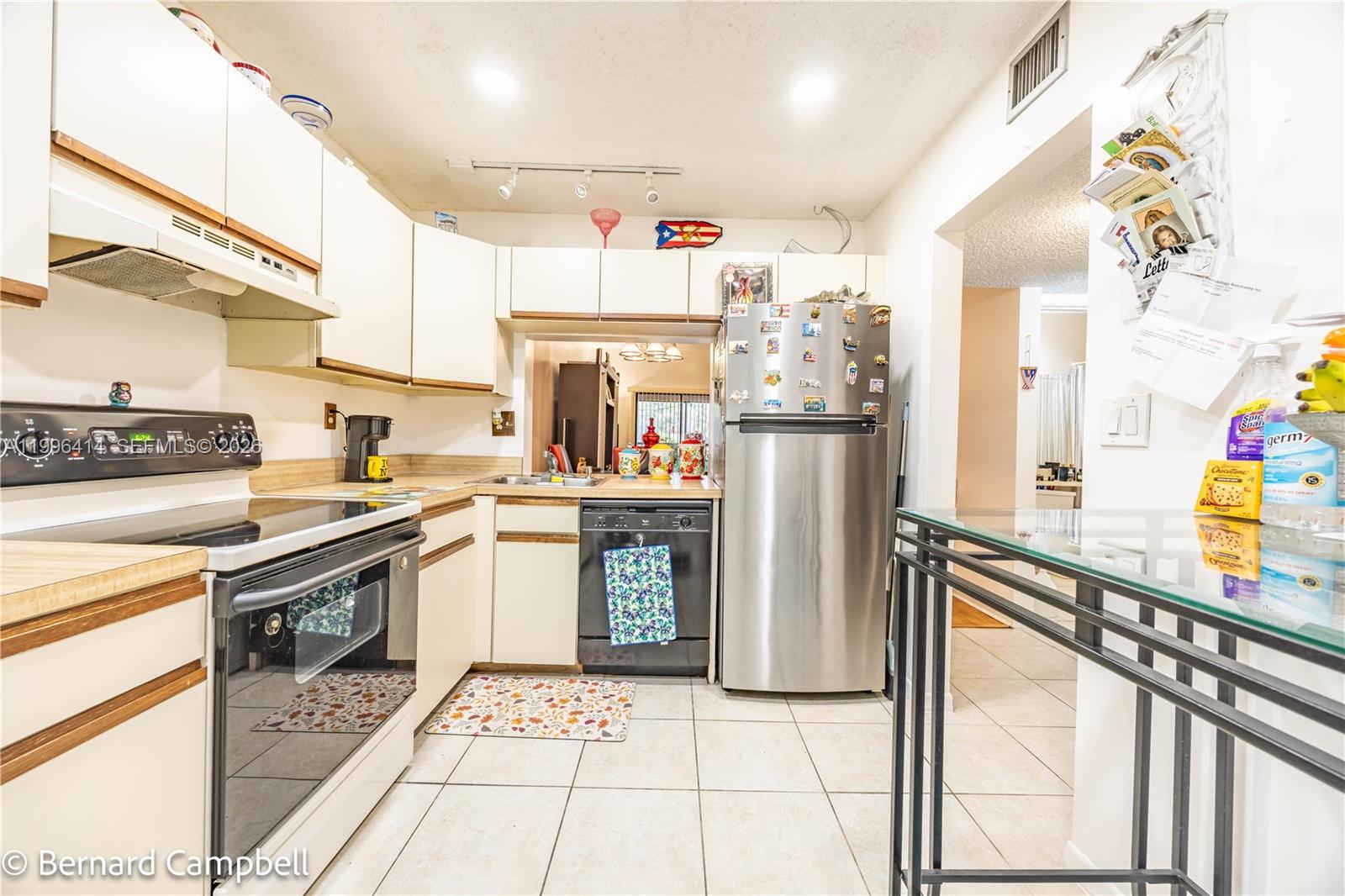 Pond Apple Place Iv-B Con