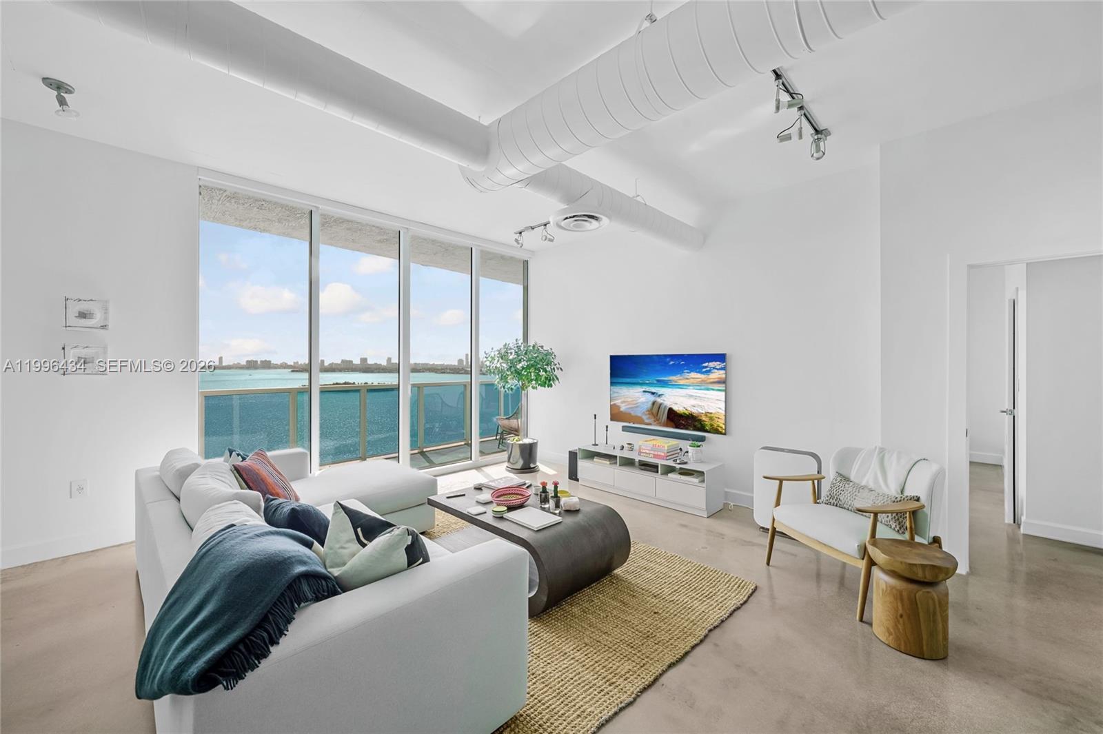 Star Lofts On The Bay Con