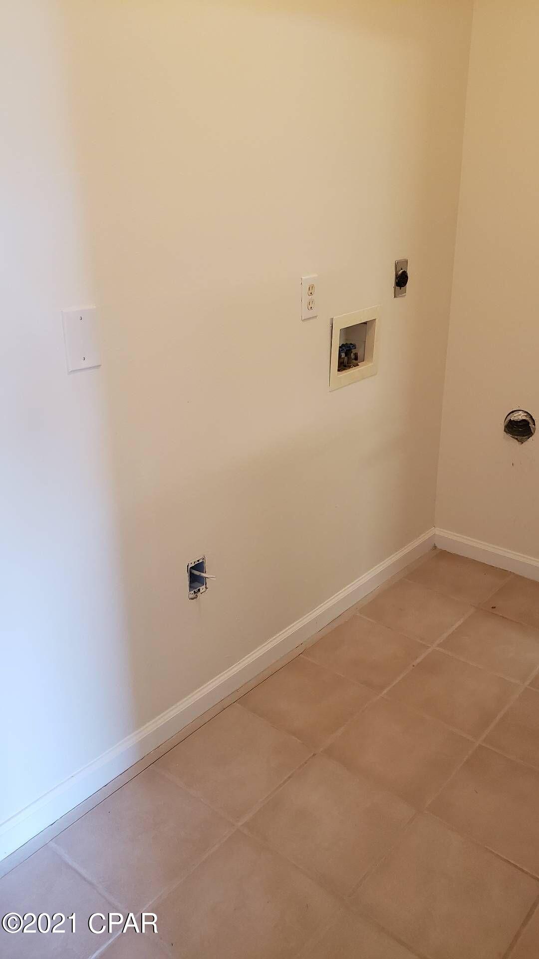 Image 11 For 2809 17th Street