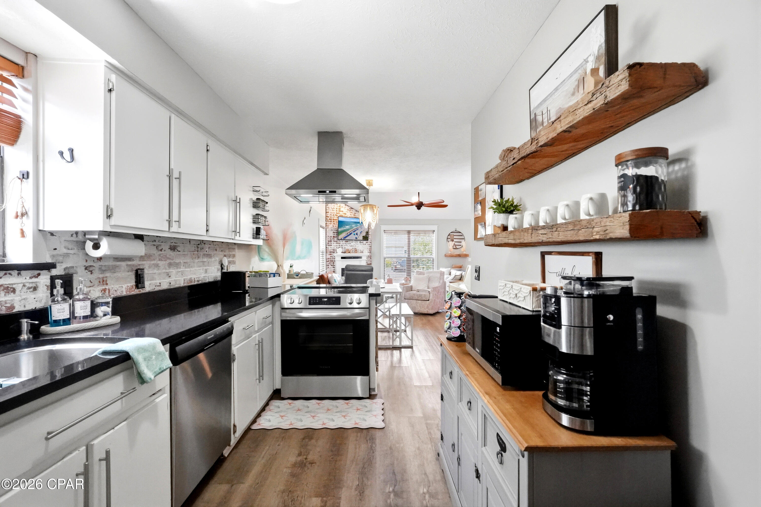 Image 2 For 3515 19th Street 2