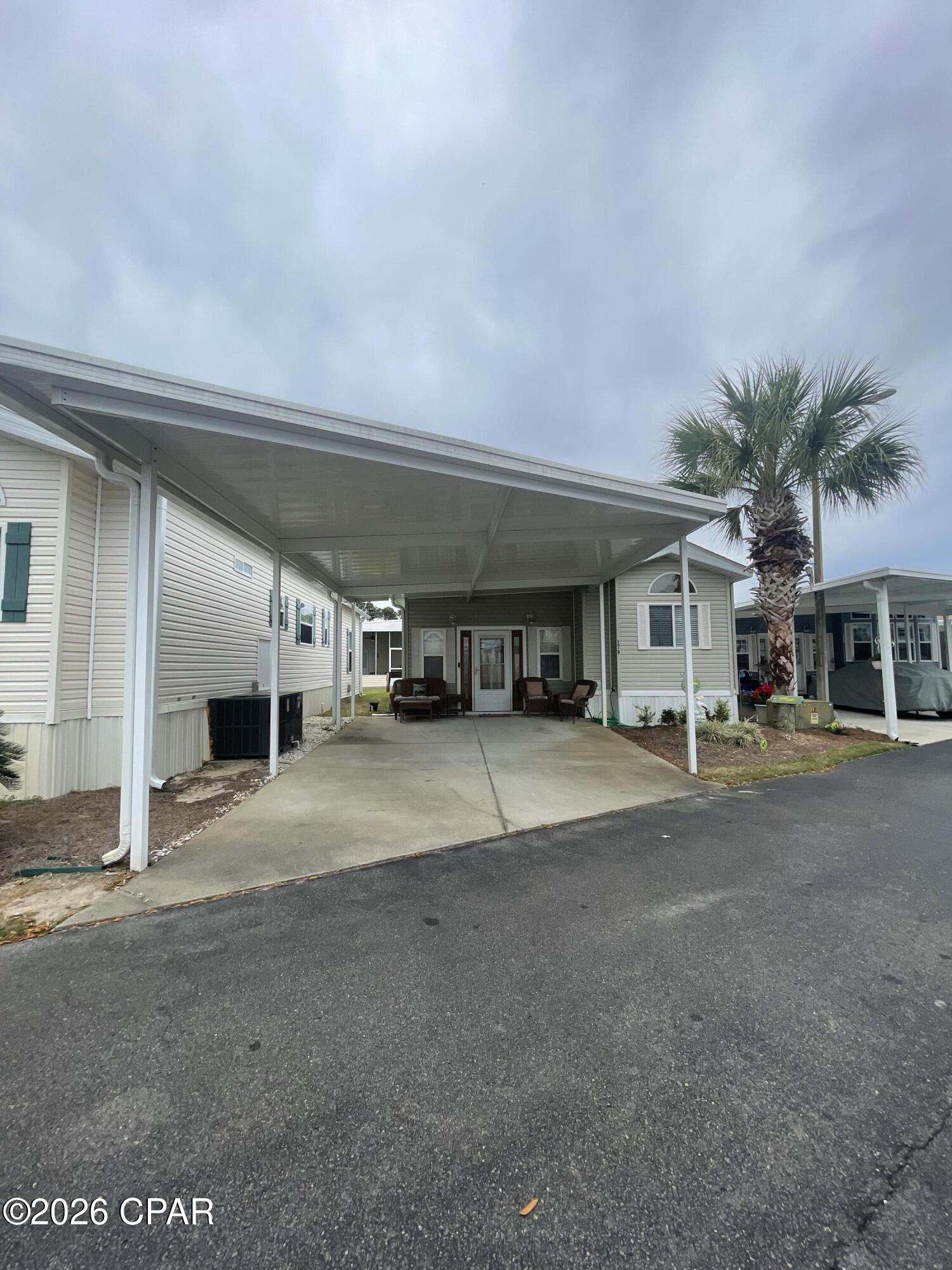 1219 Thomas Drive 279