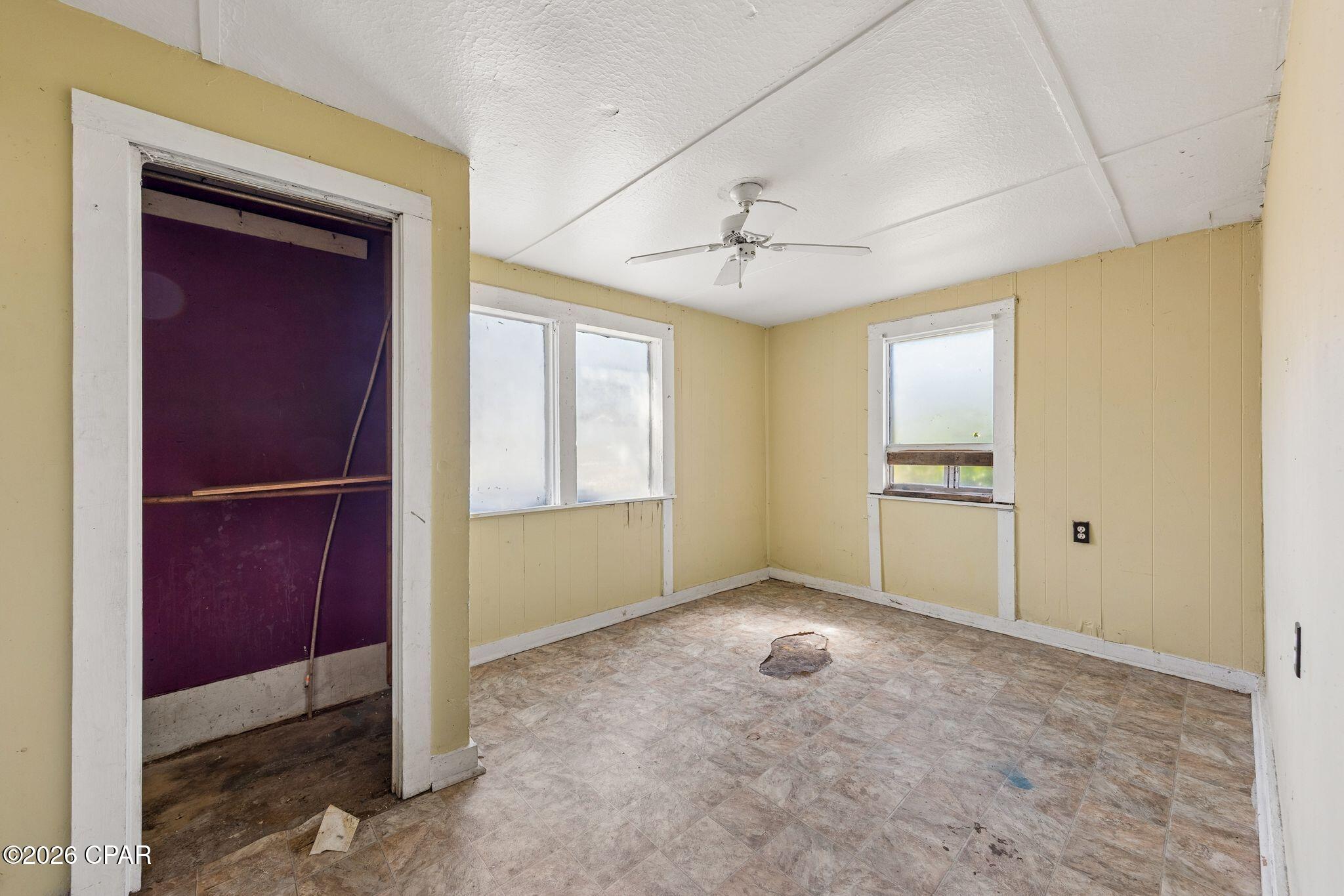 Image 13 For 345 Brett Street