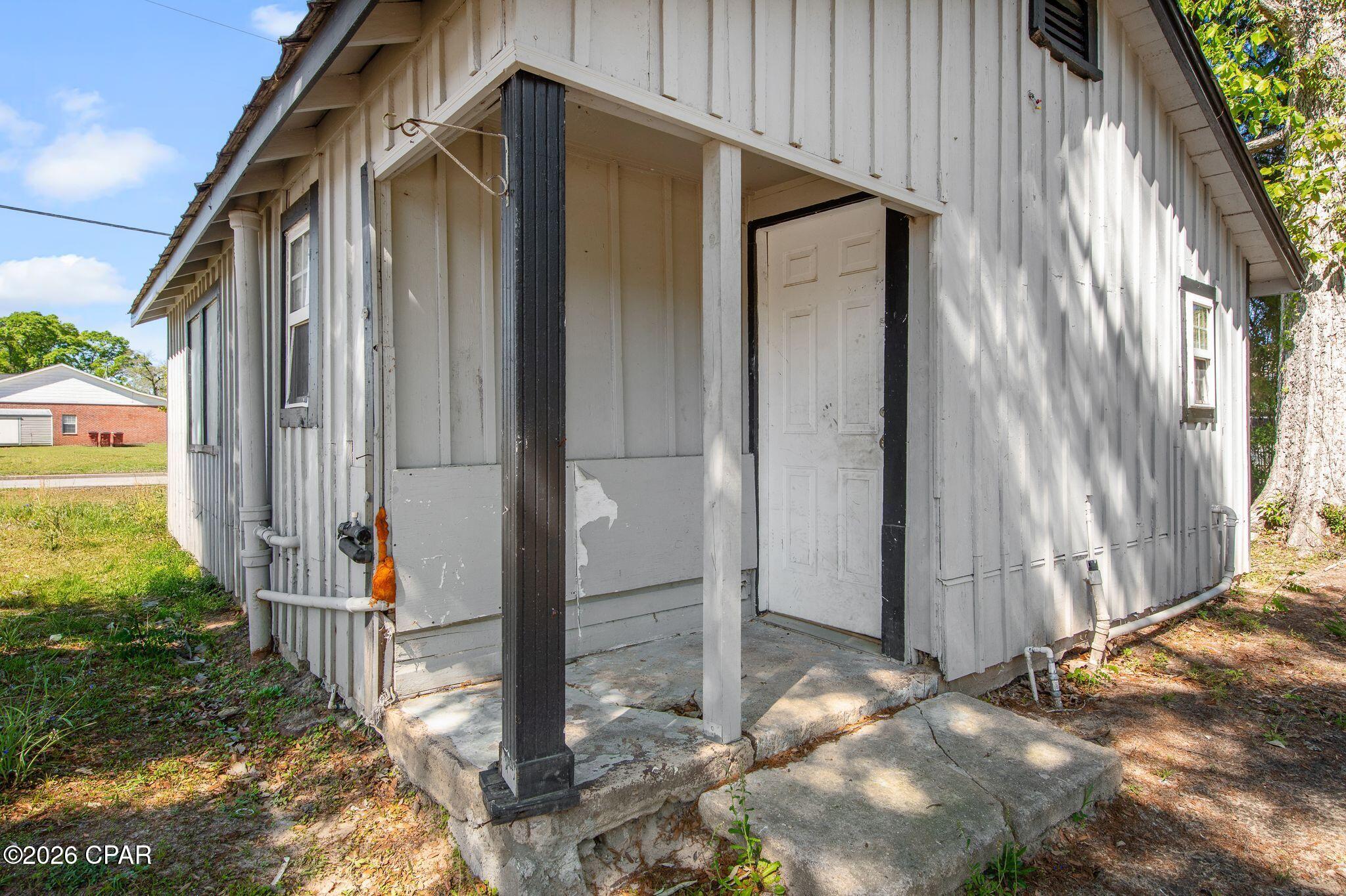 Image 19 For 345 Brett Street