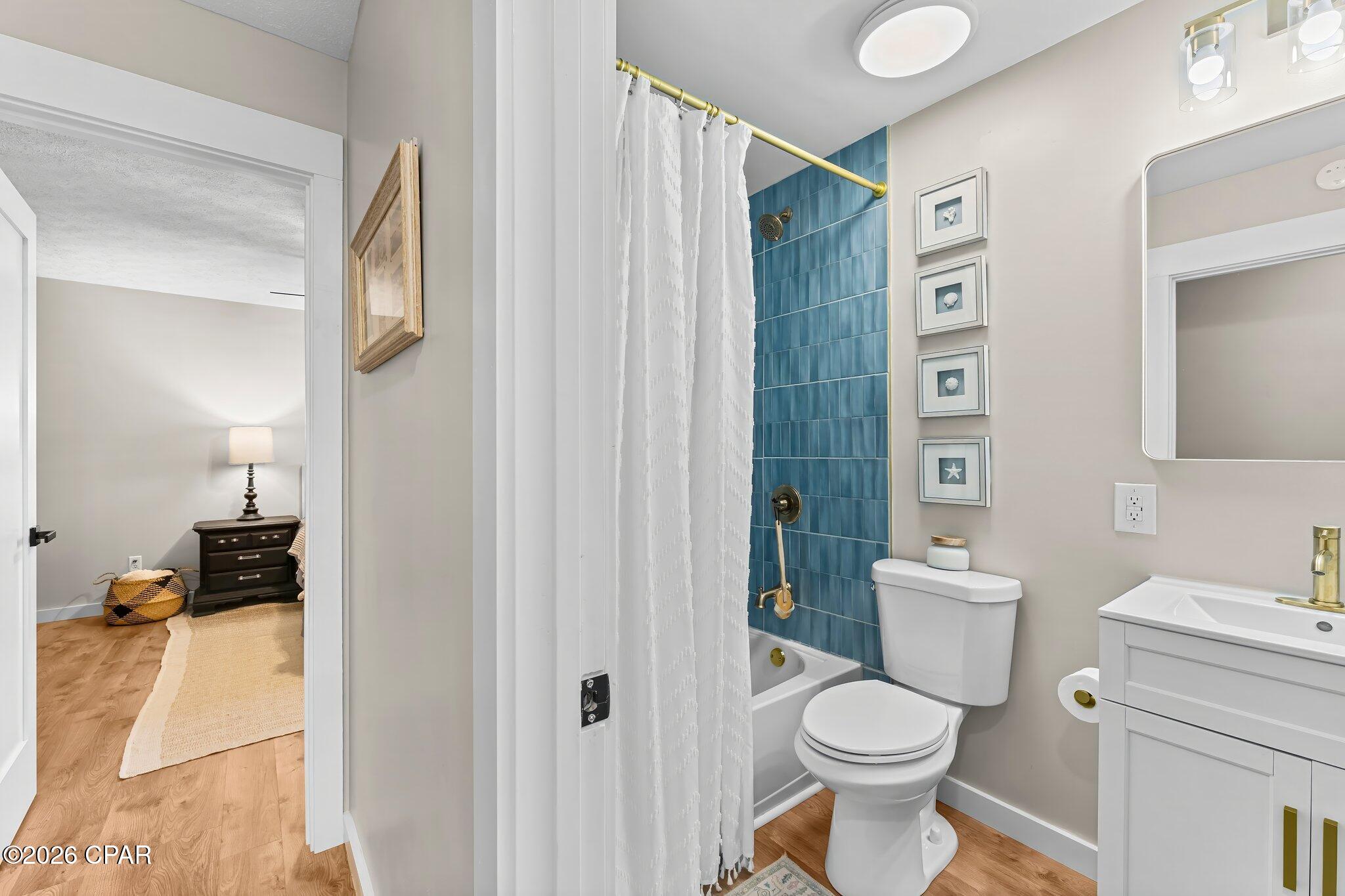 Listing photo id 33 for 4503 Northshore Road