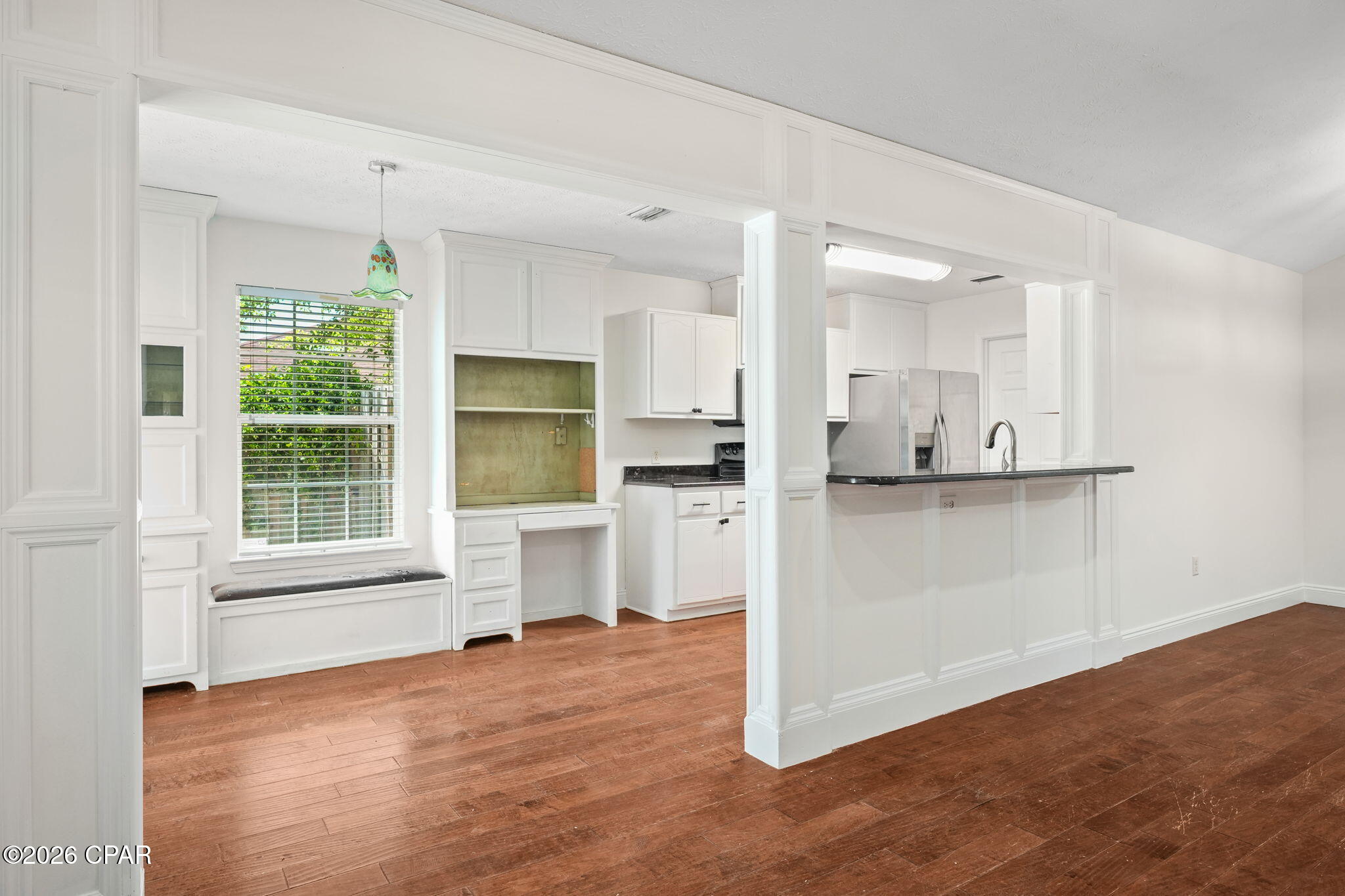 Listing photo id 15 for 607 Timbers Crossing