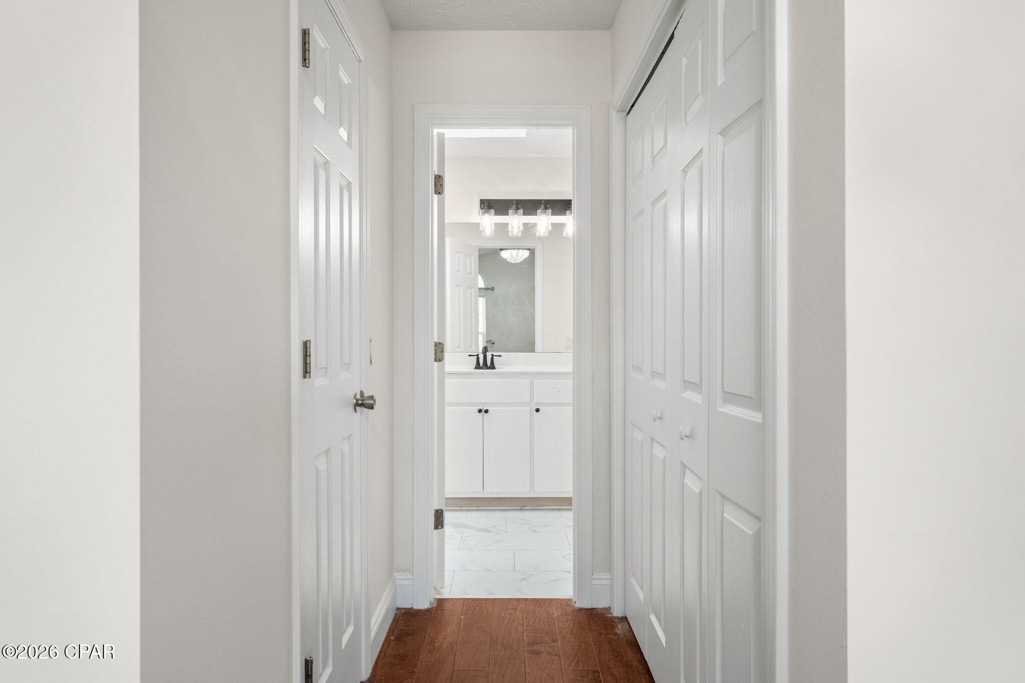 Listing photo id 26 for 607 Timbers Crossing